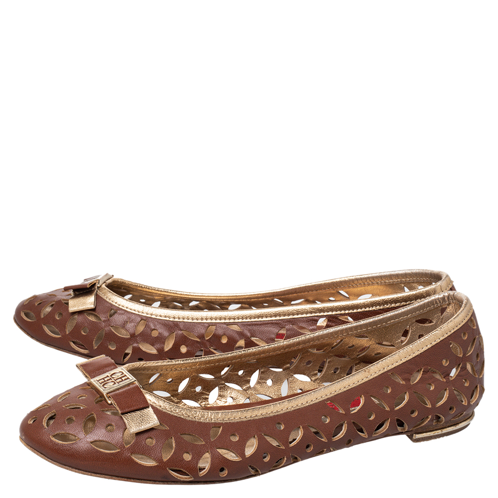 CH Carolina Herrera Brown Floral Cut Out Leather Bow Ballet Flats Size 38