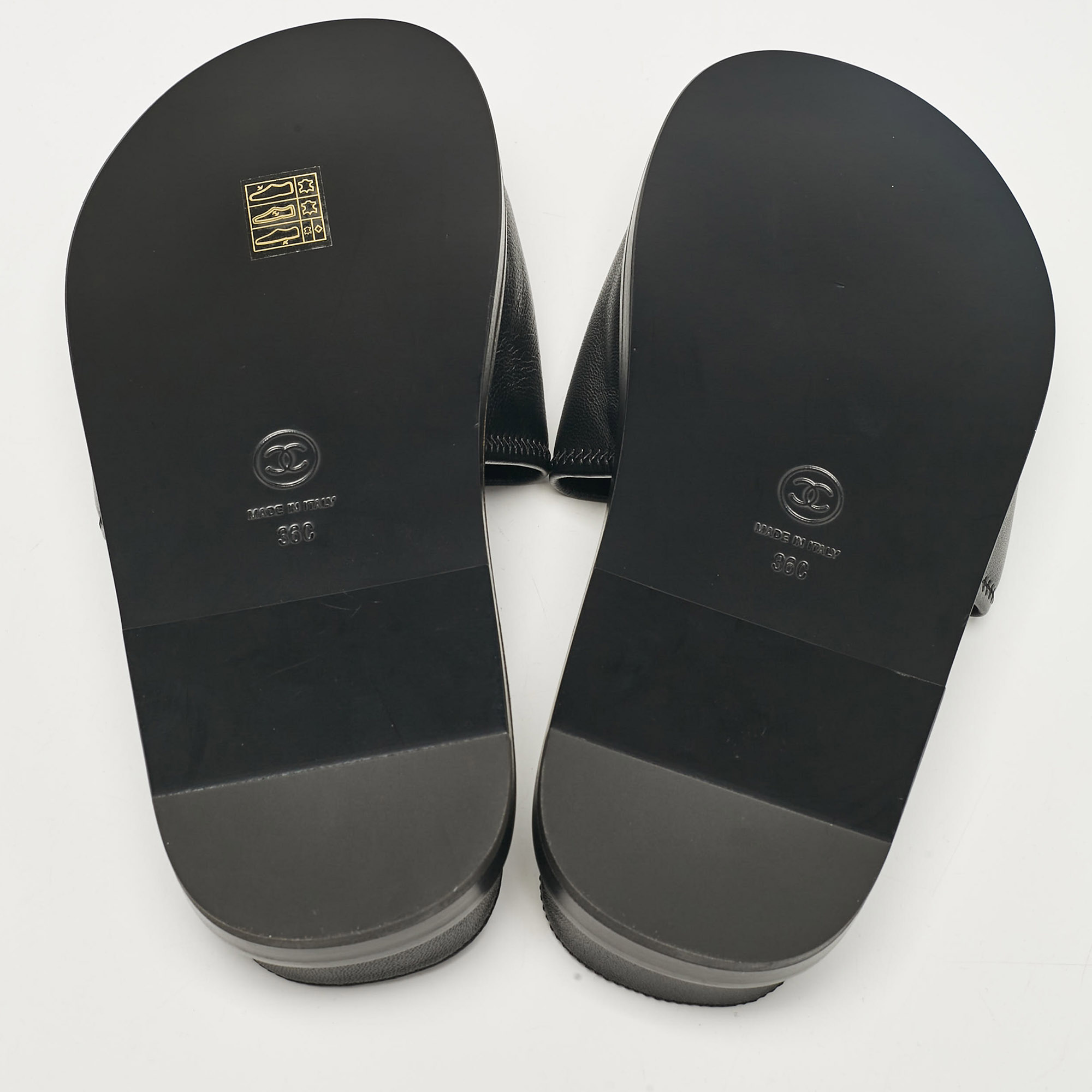 Chanel Black Leather Logo Slides Size 36