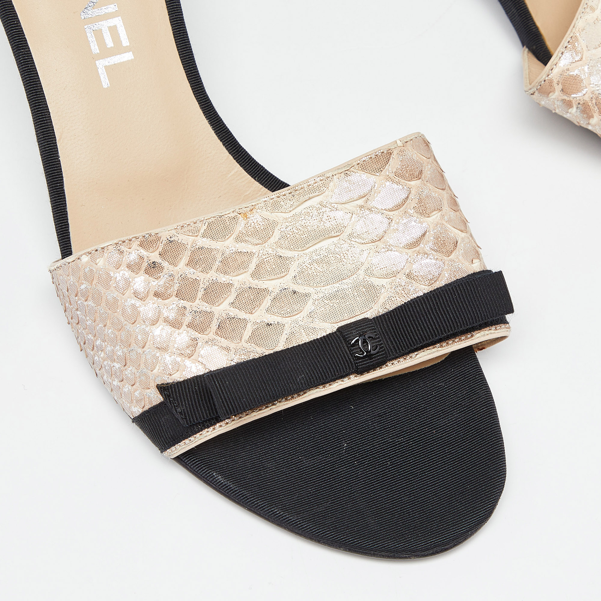 Chanel Metallic/Black Python And Fabric Bow CC Slide Sandals Size 38.5