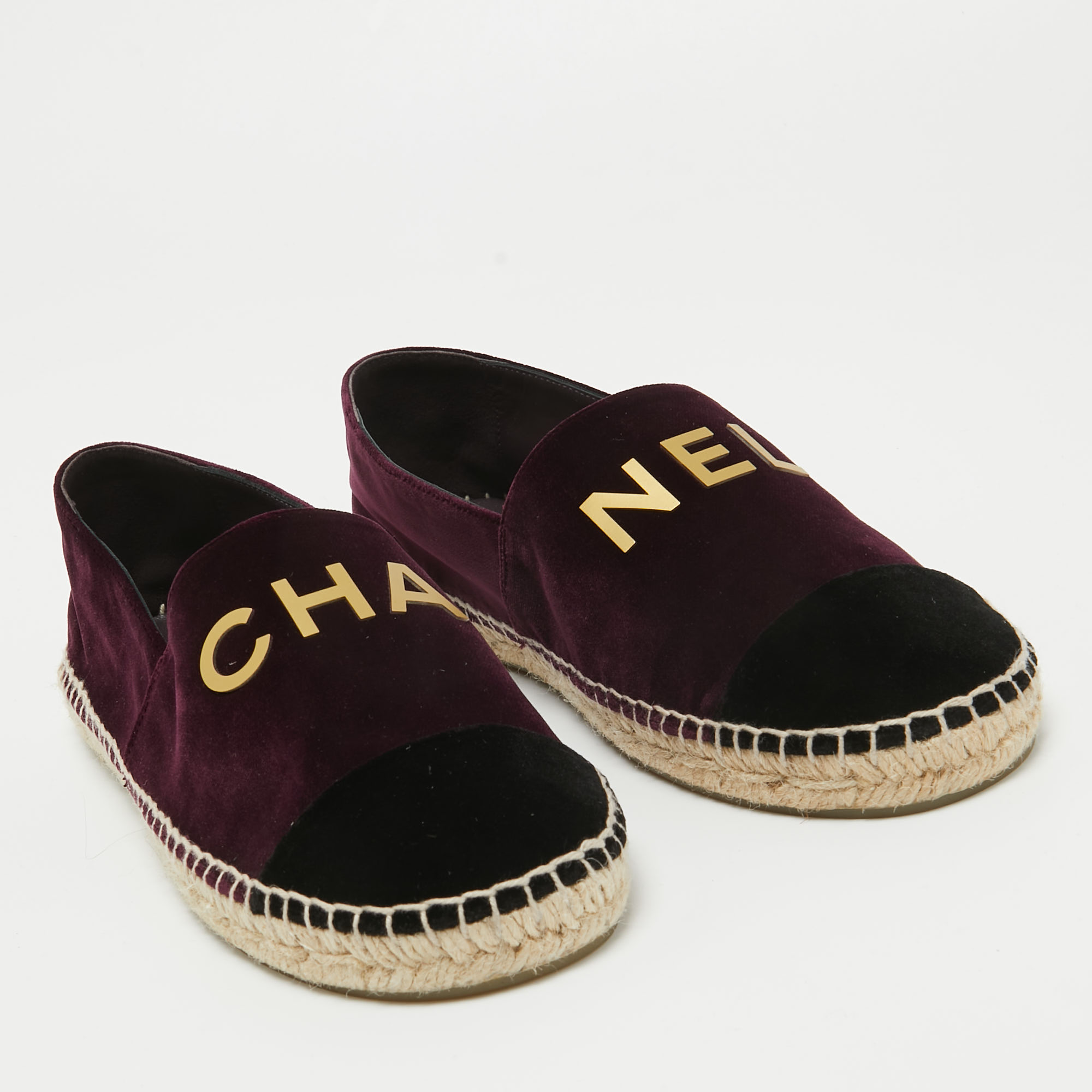 Chanel Burgundy/Black Velvet Logo Detail Cap Toe Espadrilles Size 39