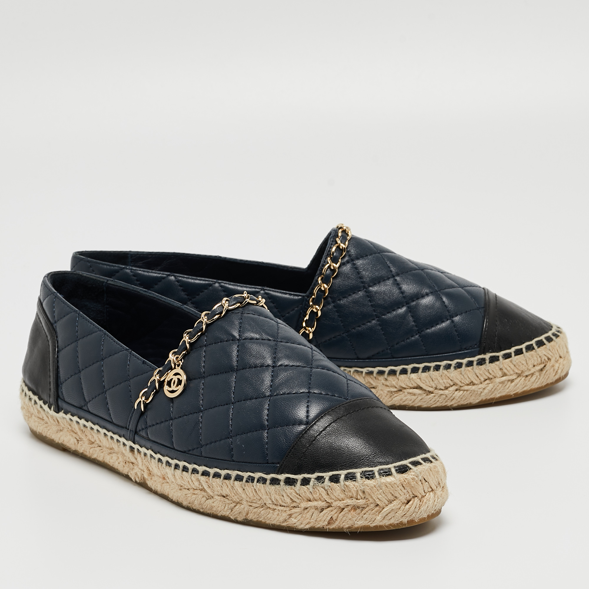 Chanel Blue Quilted Leather Chain-Link CC Espadrille Flats Size 41