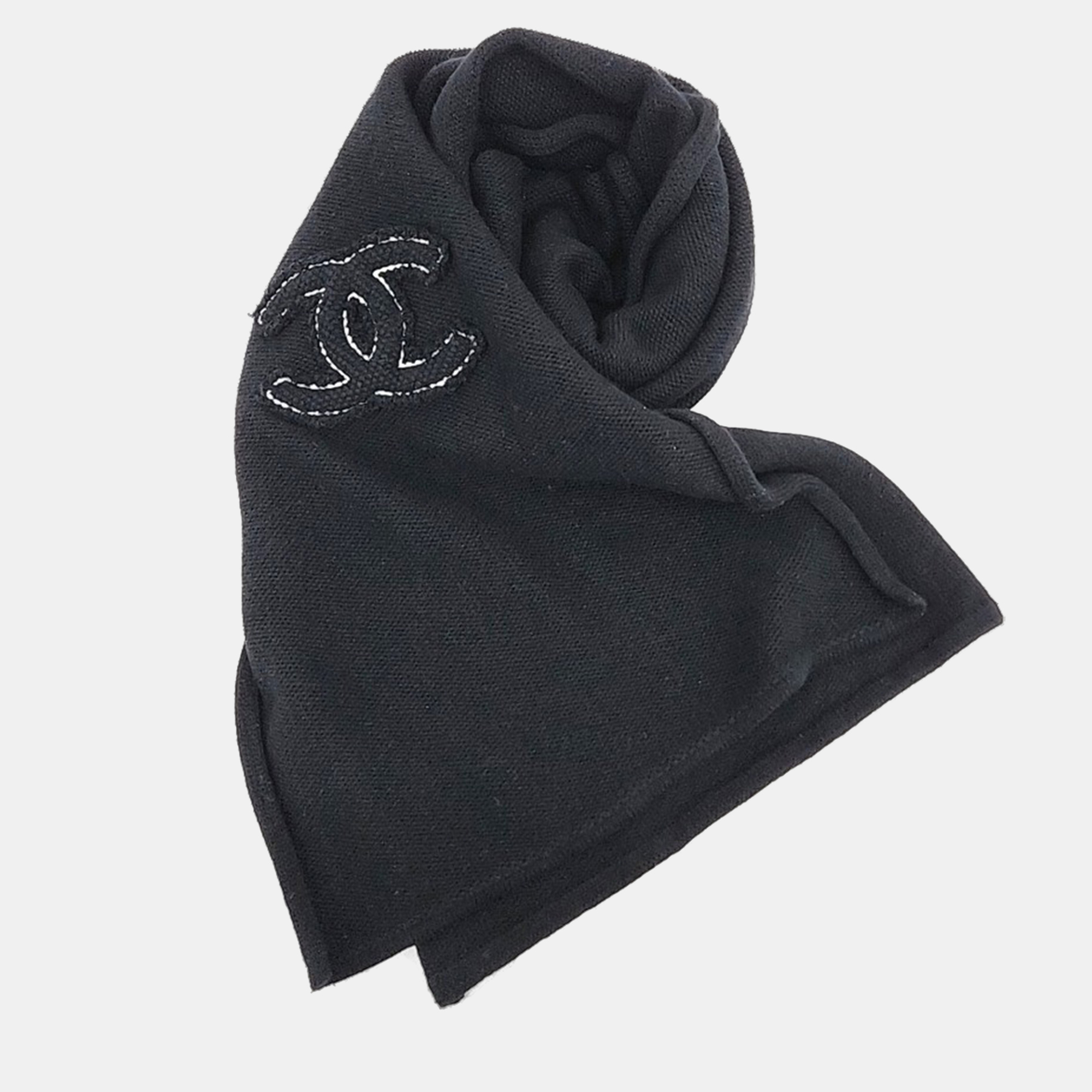 Chanel Black cashmere muffler
Chanel Black cashmere muffler