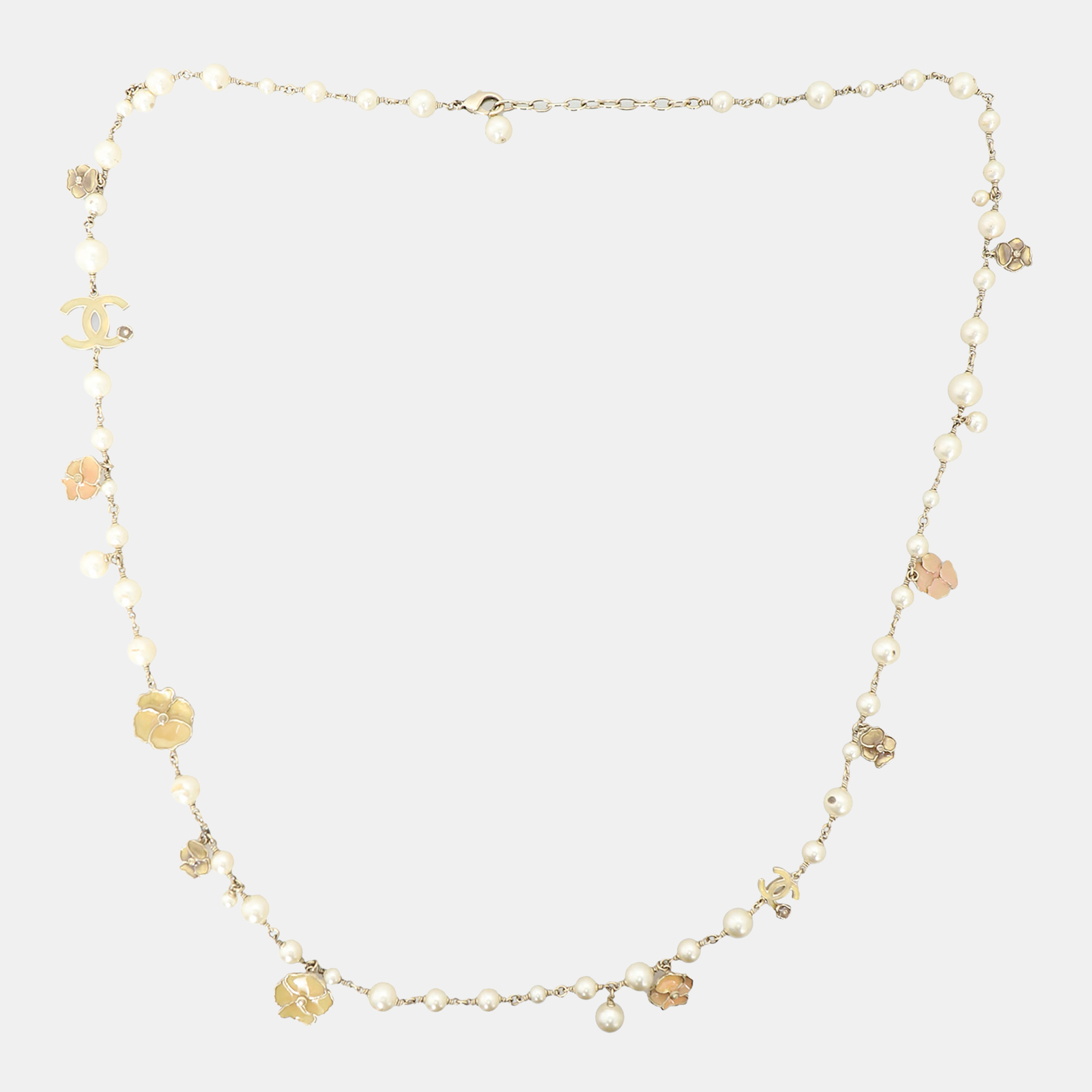 Chanel 13C Gold Pearl & Camellia Necklace
Chanel 13C Gold Pearl & Camellia Necklace