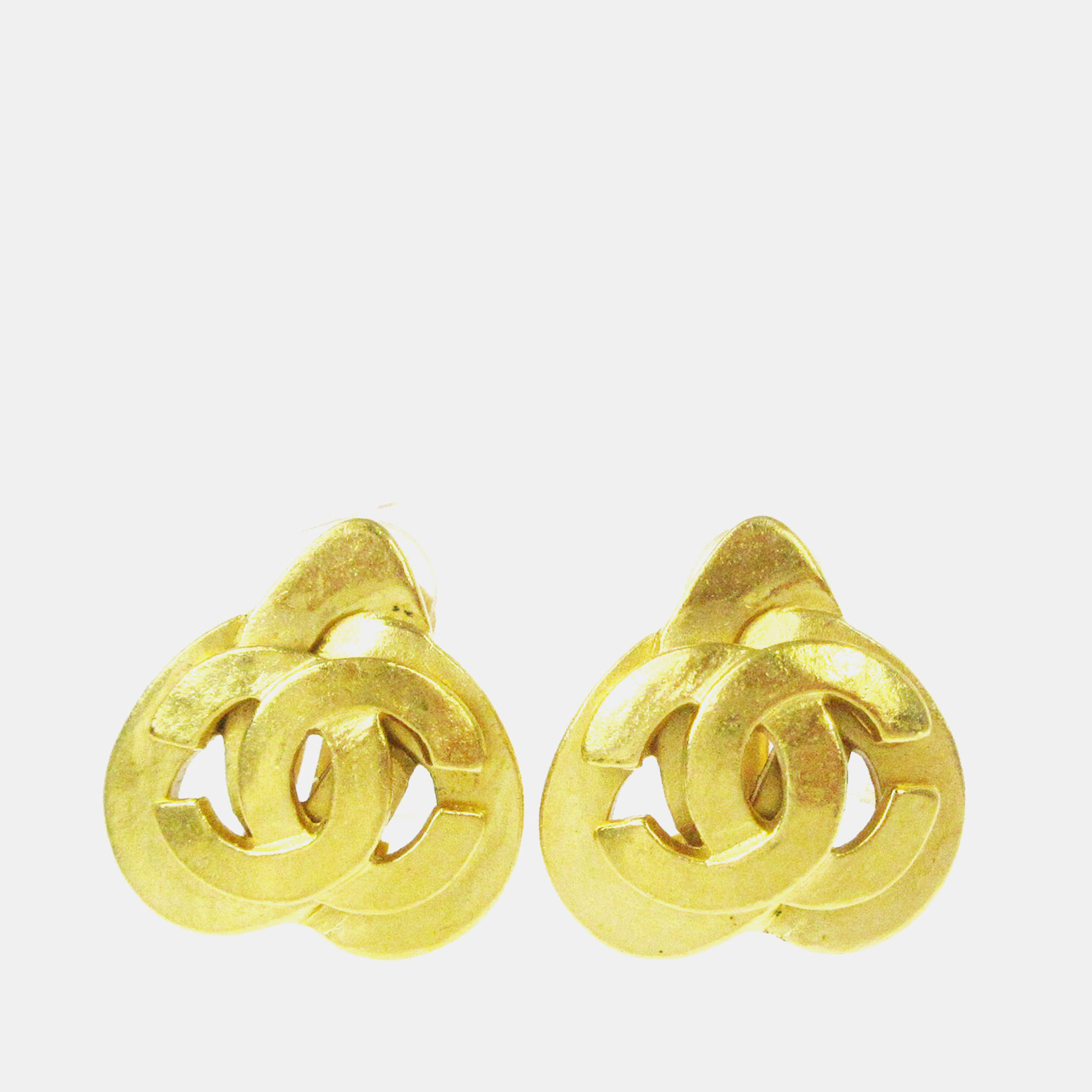 Chanel Heart Earrings Clip-On Gold
Chanel Heart Earrings Clip-On Gold