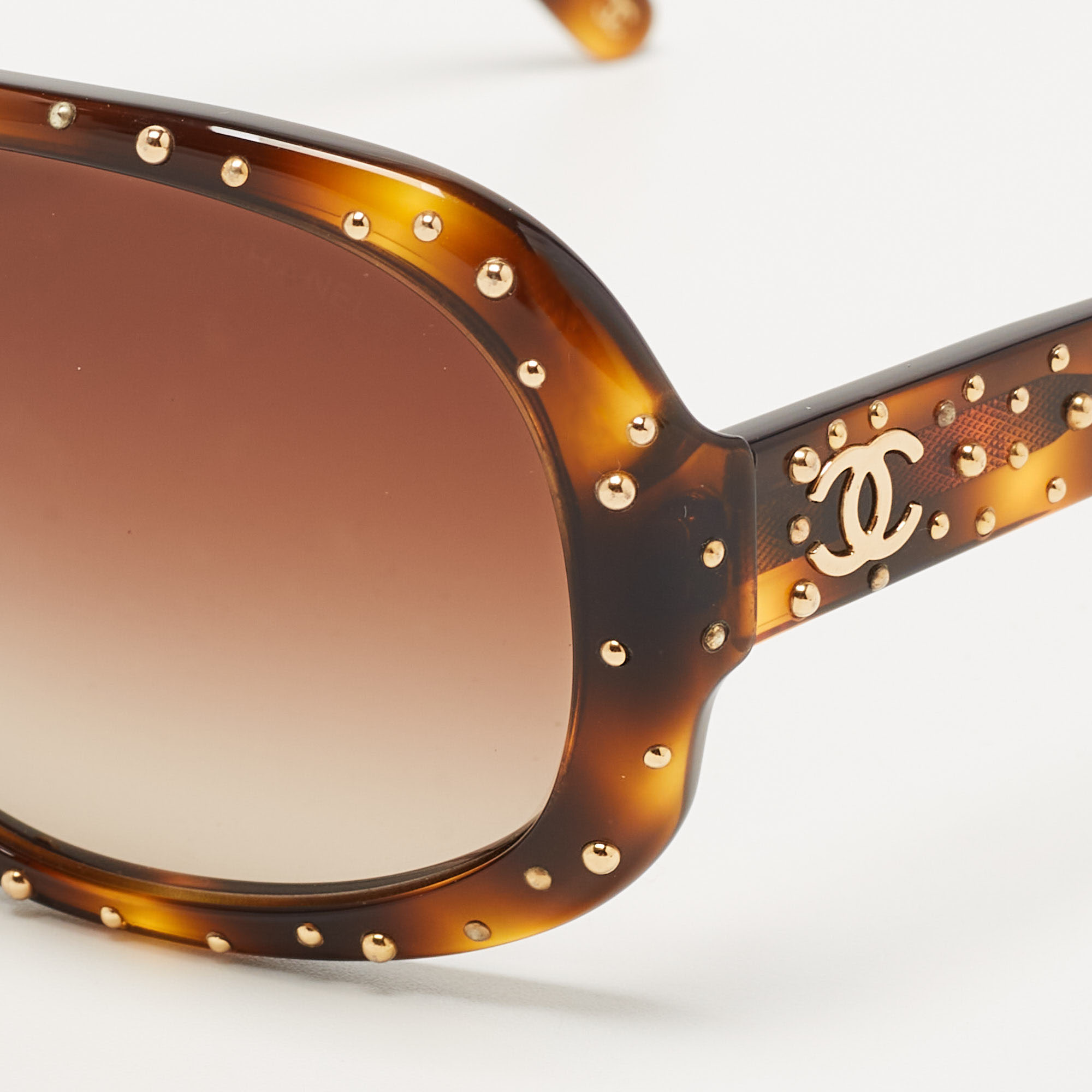 Chanel Brown Gradient 5135 CC Studded Aviator Sunglasses