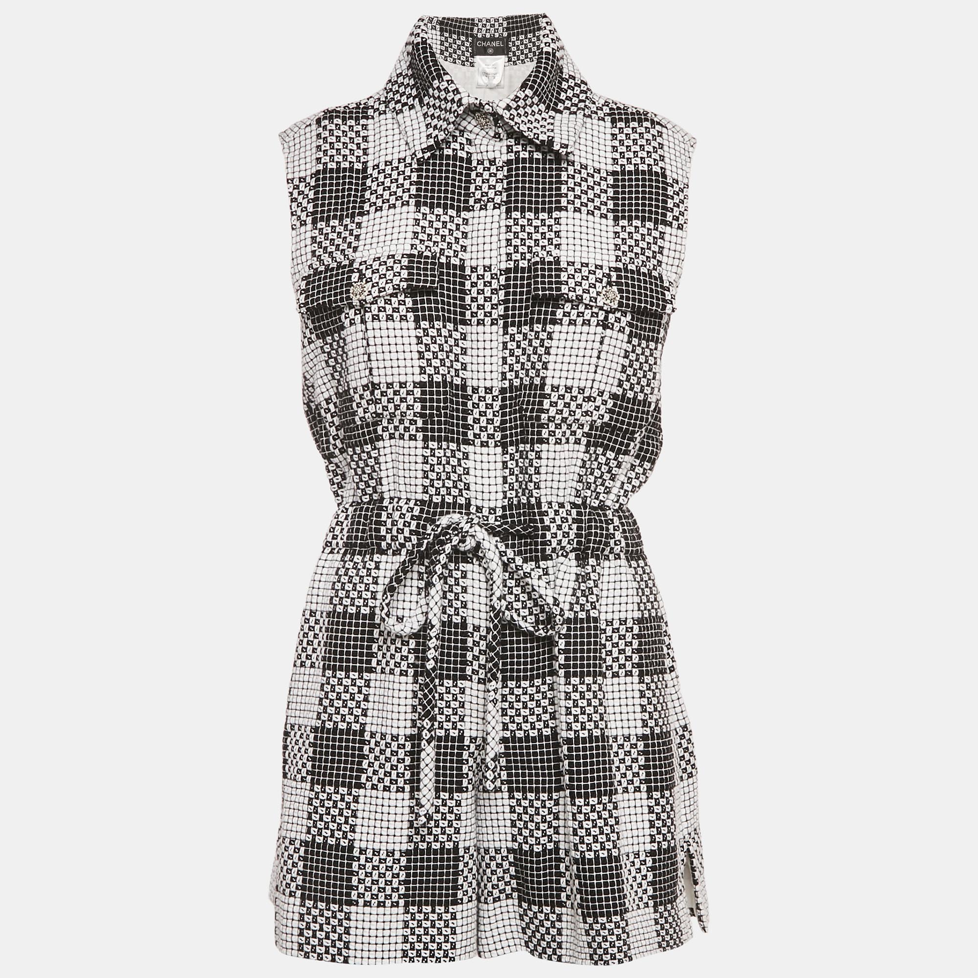 Chanel Black/White Tweed Jumpsuit S
Chanel Black/White Tweed Jumpsuit S