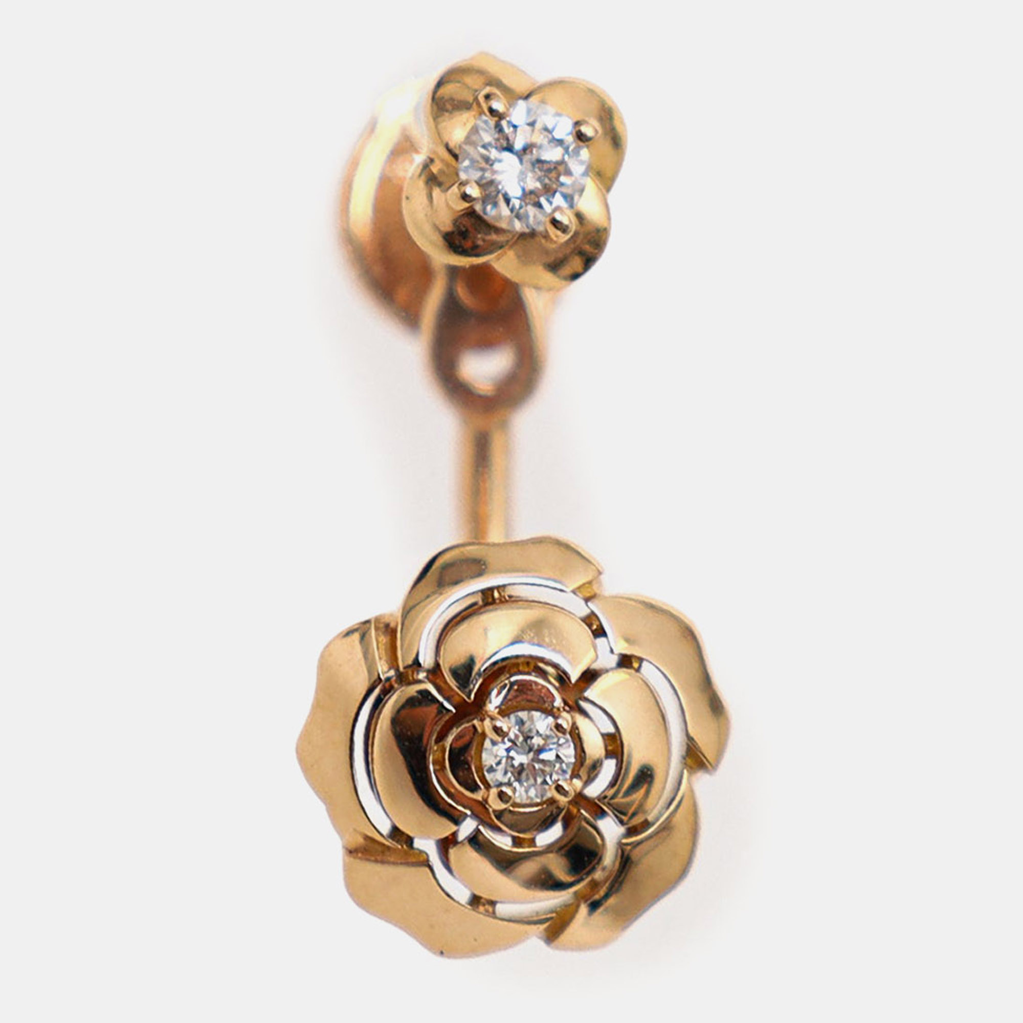 Chanel 18K Rose Gold Diamond Extrait de Camelia Single Earring
Chanel 18K Rose Gold Diamond Extrait de Camelia Single Earring