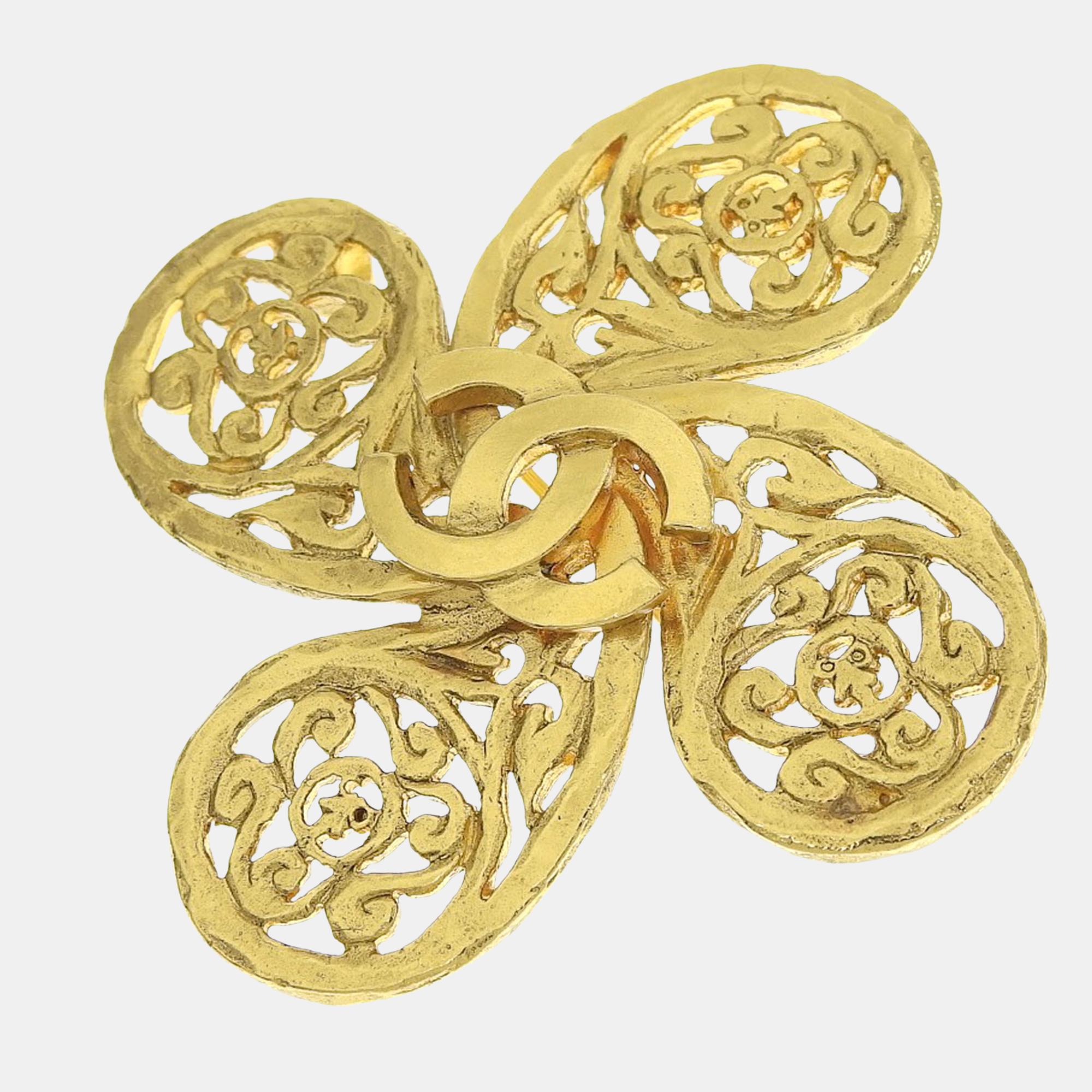 Chanel Gold Metal CC Paisley Brooch