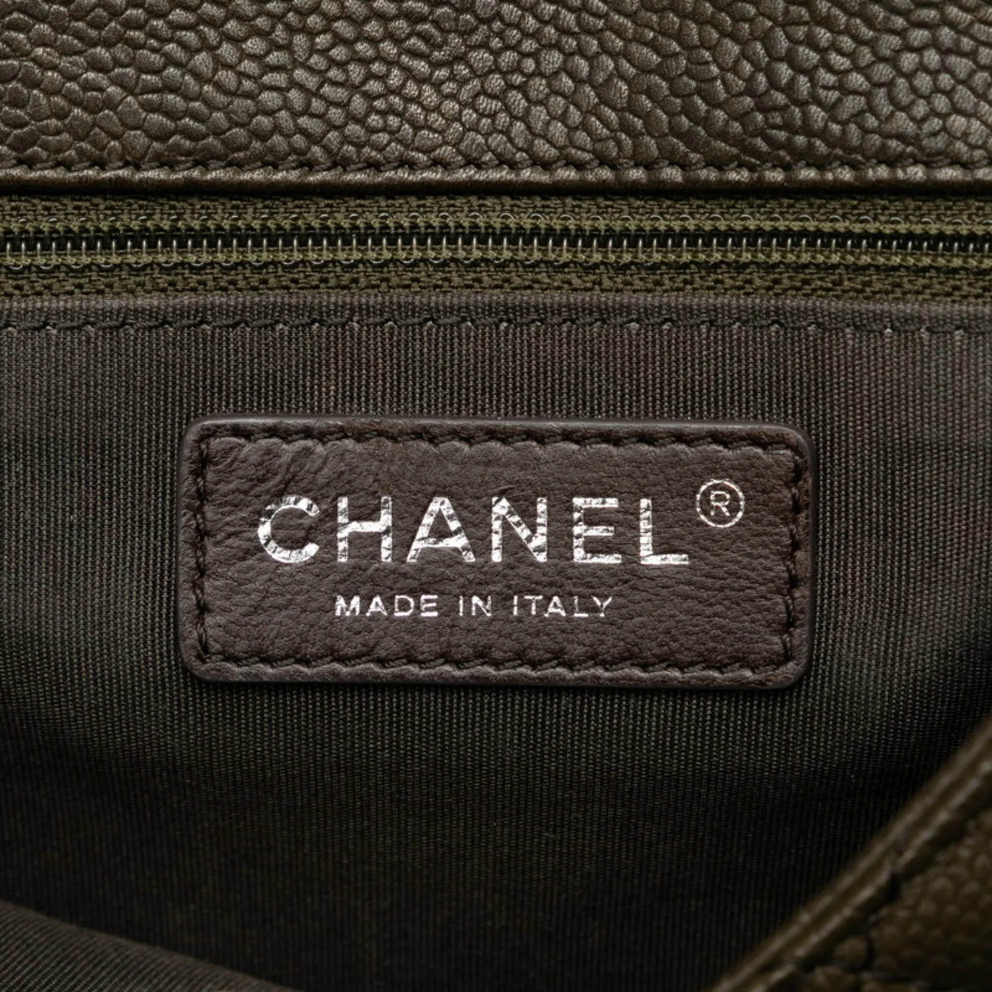 Chanel Khaki Grey Caviar Quilted Casual Pocket Messenger Flap Bag