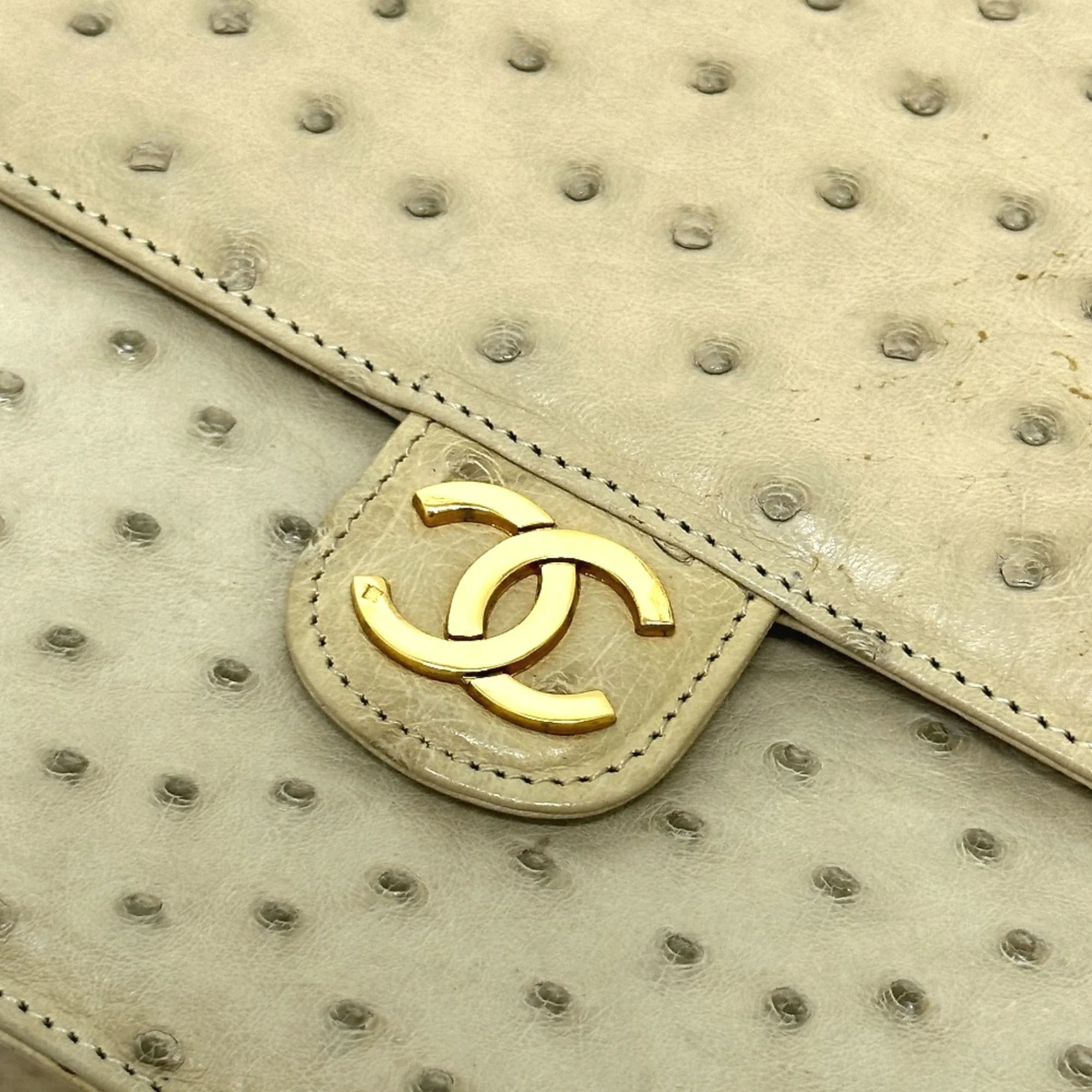 Chanel    Classic Single Flap Shoulder Bags