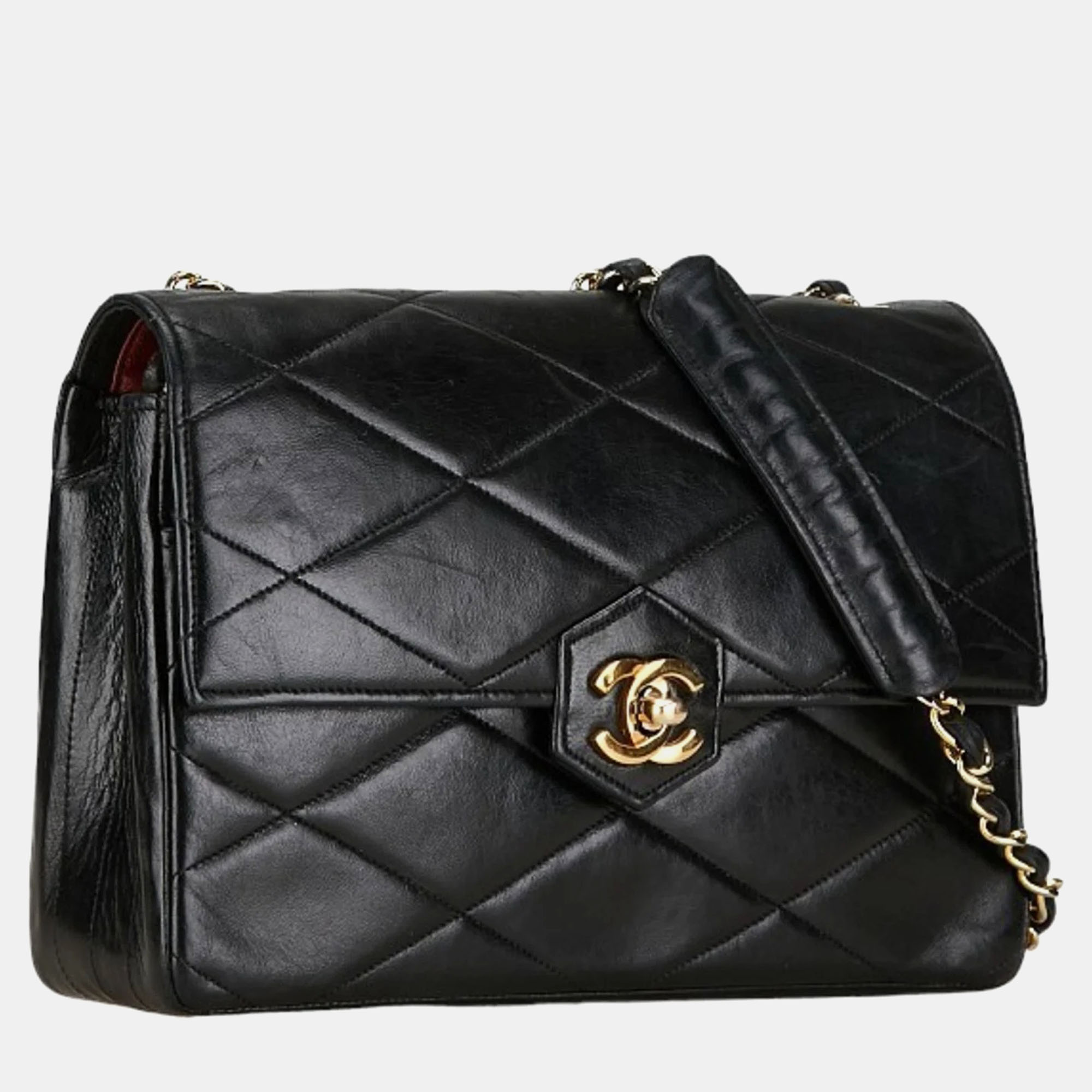 Chanel Black Quilted Lambskin Diamond Flap Bag