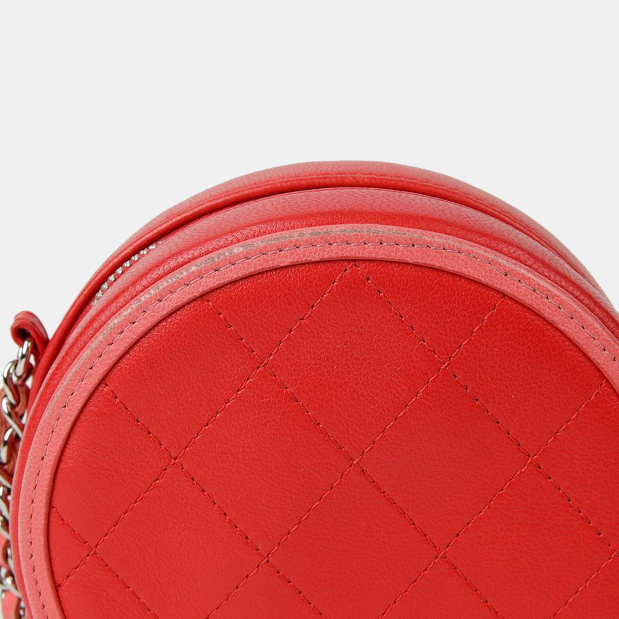 Chanel Red Quilted Lambskin Color Pop Round Clutch With Chain