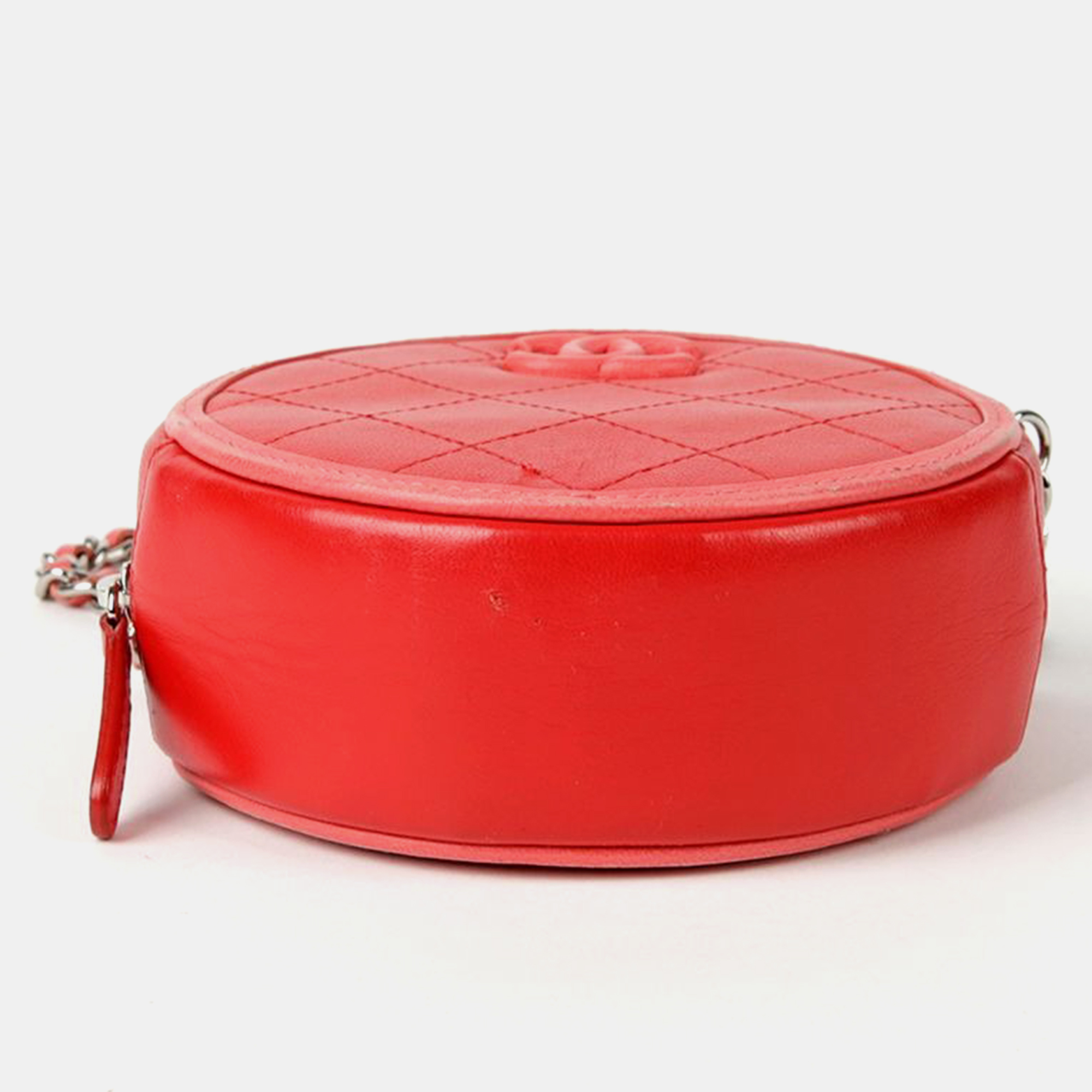 Chanel Red Quilted Lambskin Color Pop Round Clutch With Chain