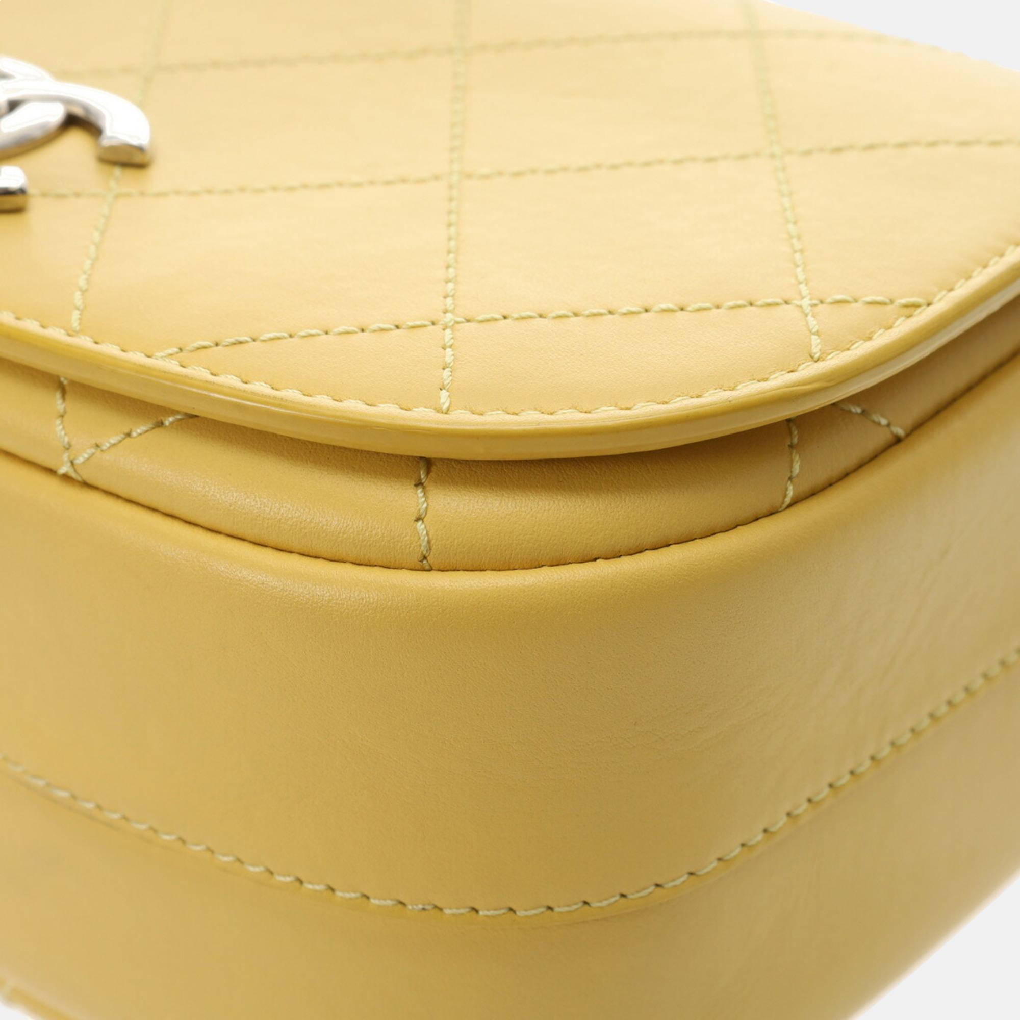 Chanel Yellow Calfskin Matelasse 20cm Shoulder Bag