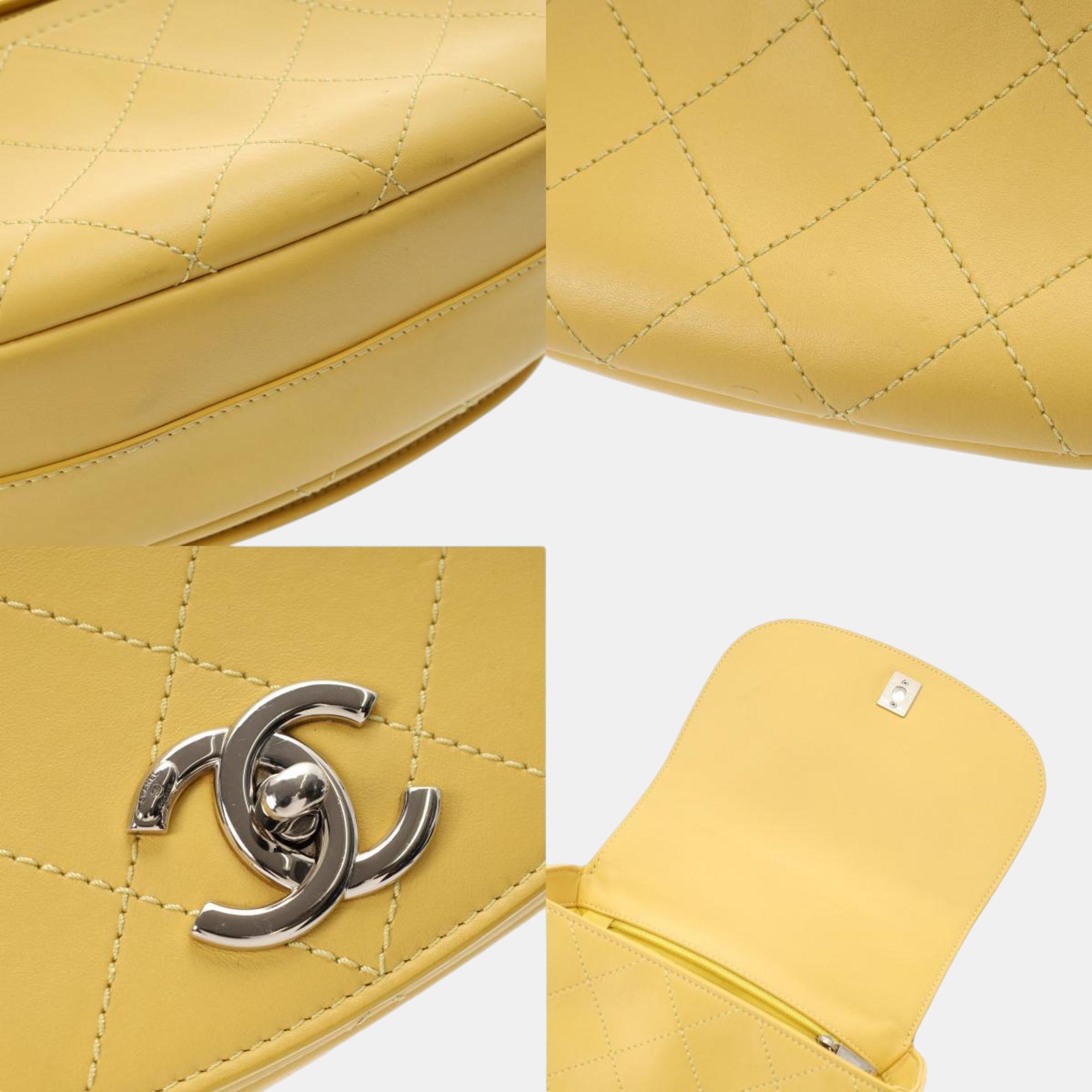 Chanel Yellow Calfskin Matelasse 20cm Shoulder Bag