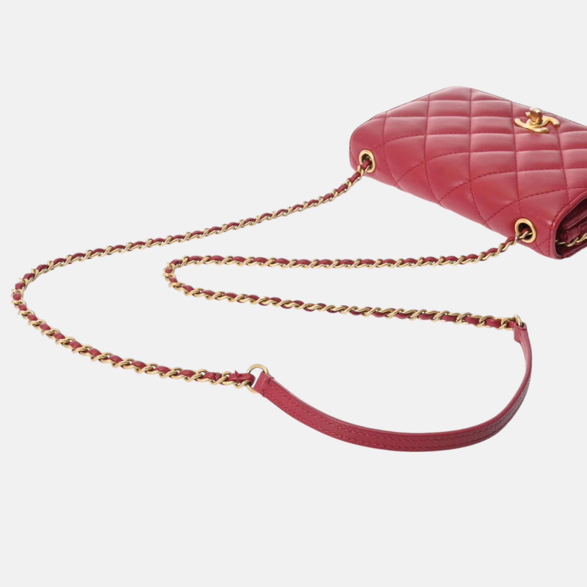 Chanel Red Lambskin Matelasse Chain Shoulder 18cm Bag