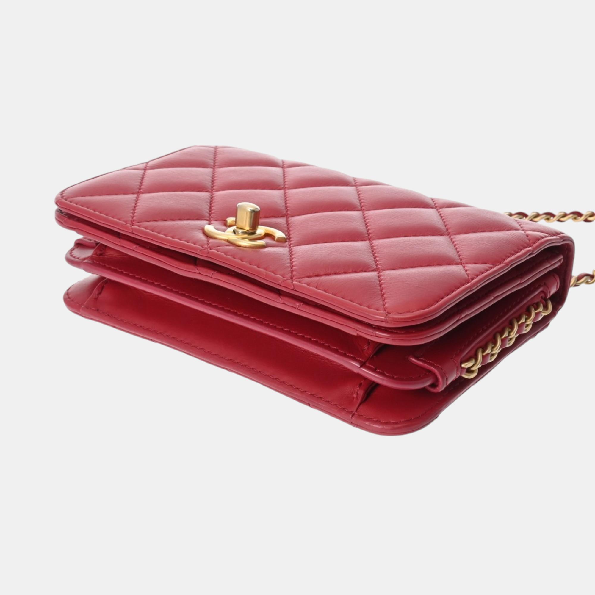 Chanel Red Lambskin Matelasse Chain Shoulder 18cm Bag