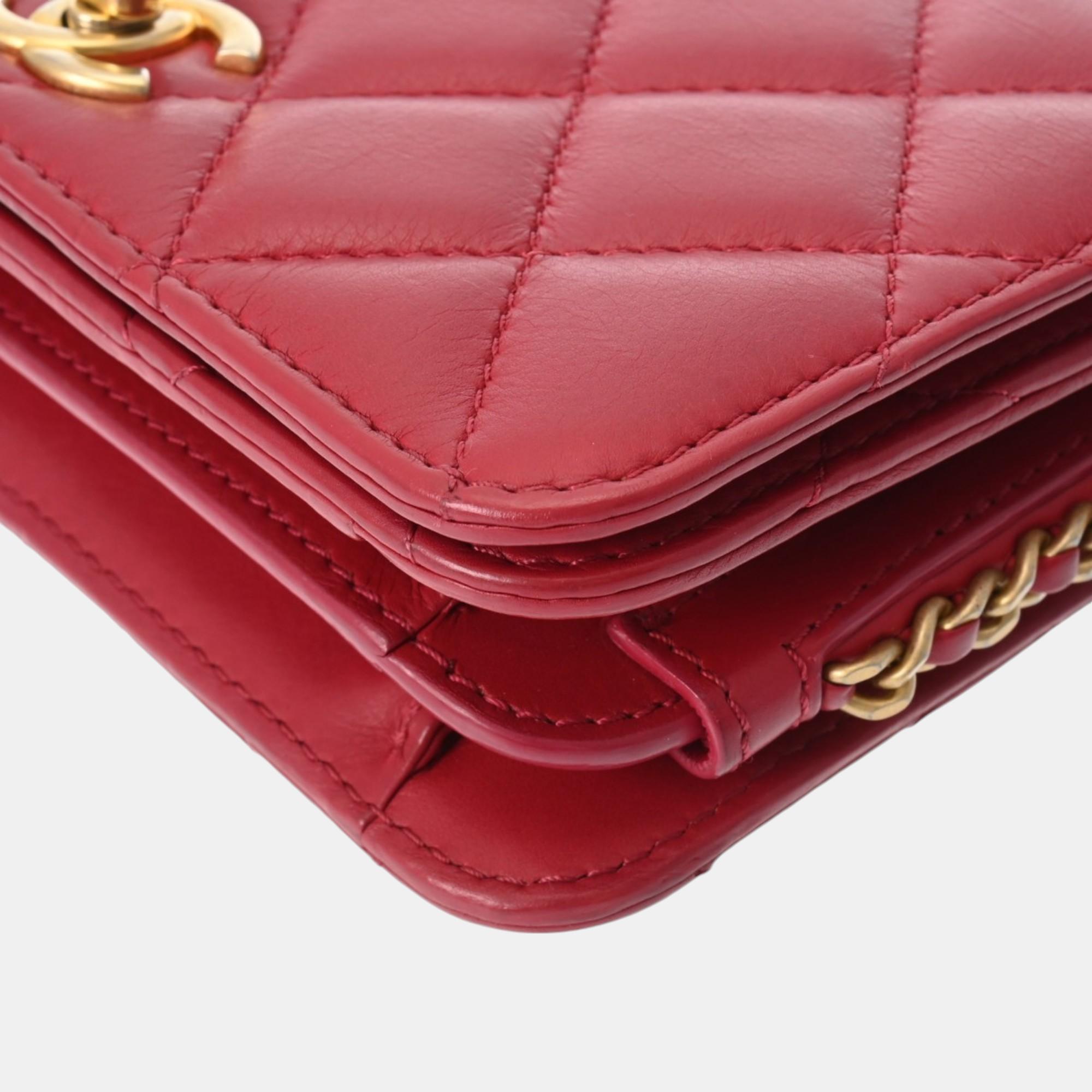 Chanel Red Lambskin Matelasse Chain Shoulder 18cm Bag