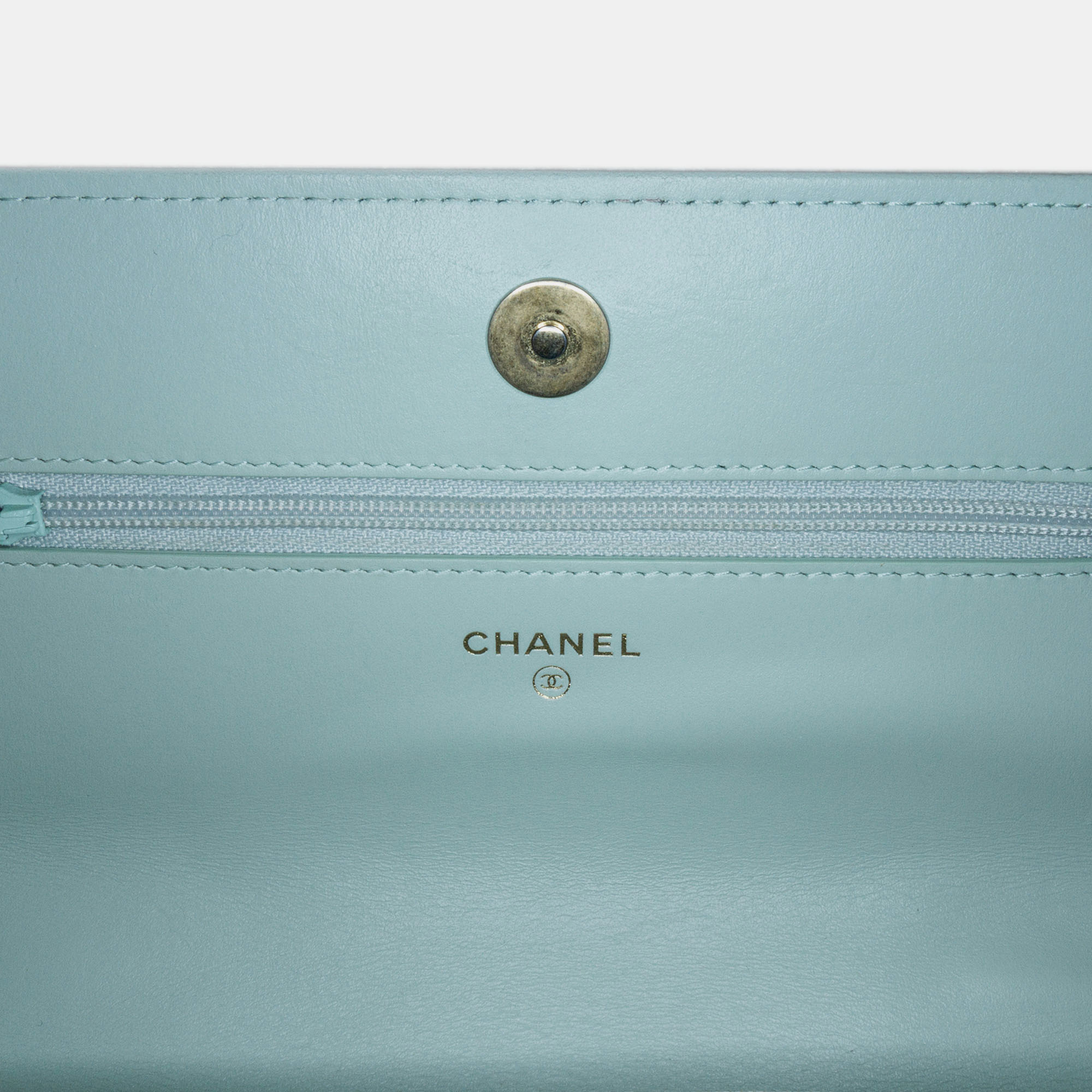 Chanel Light Blue Tweed 19 Wallet On Chain