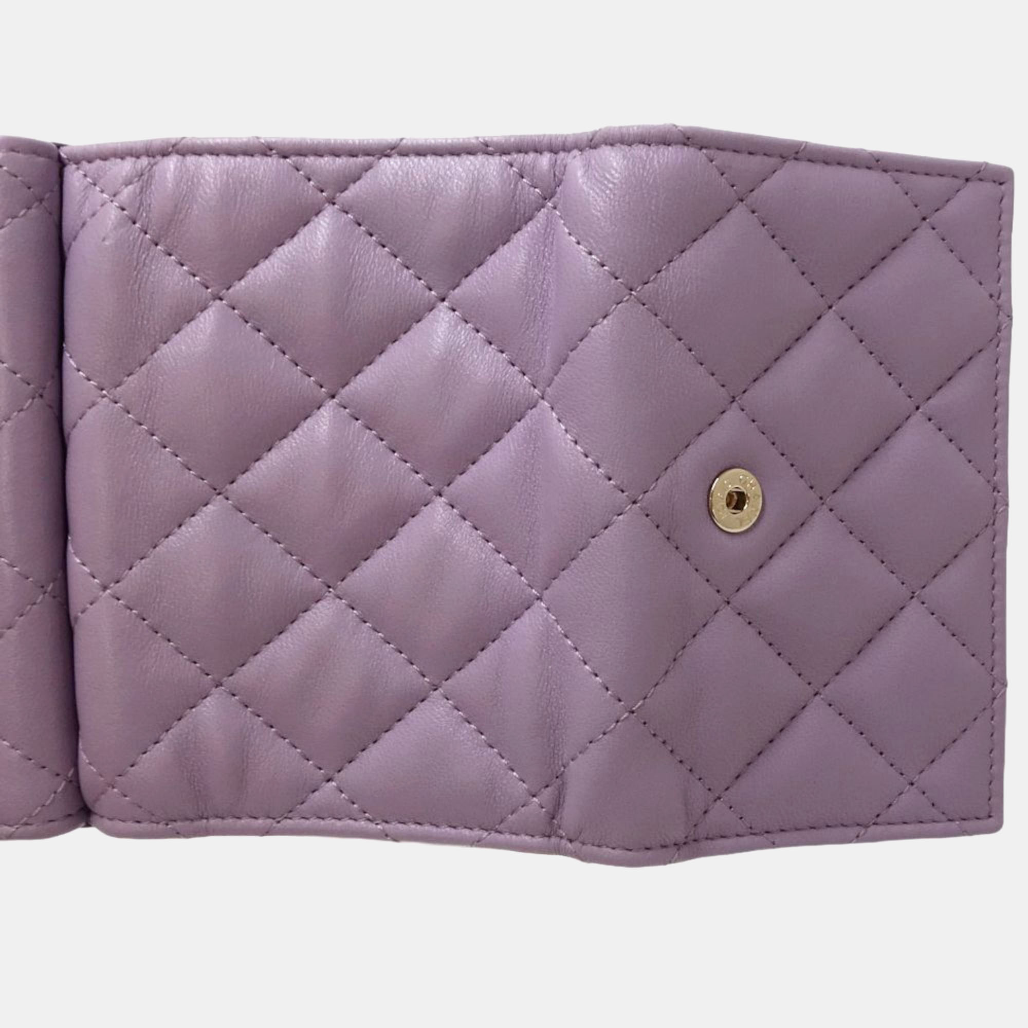 Chanel Light Purple Matelasse Small Flap CC Pearl Coco Mark Bi-fold Wallet