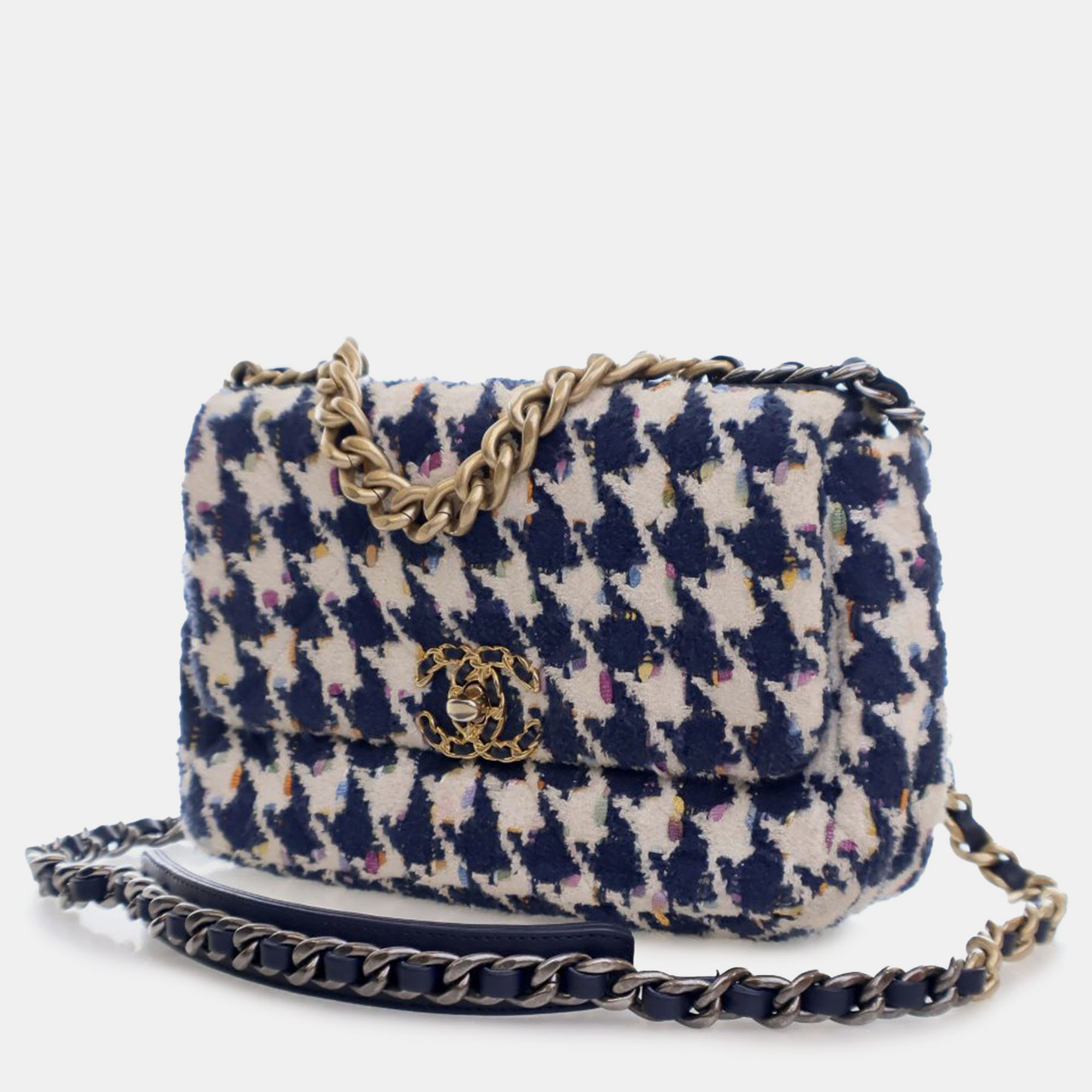 Chanel Navy Blue Tweed Medium Houndstooth 19 Flap Bag