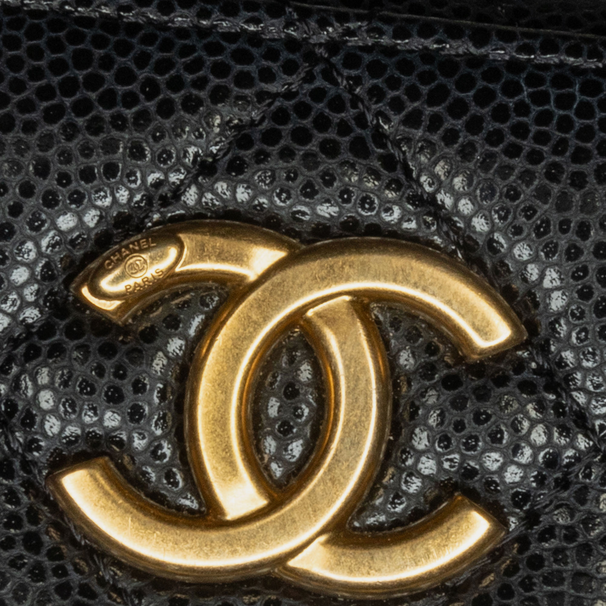 Chanel Black Quilted Caviar Twist Your Buttons Crossbody Bag