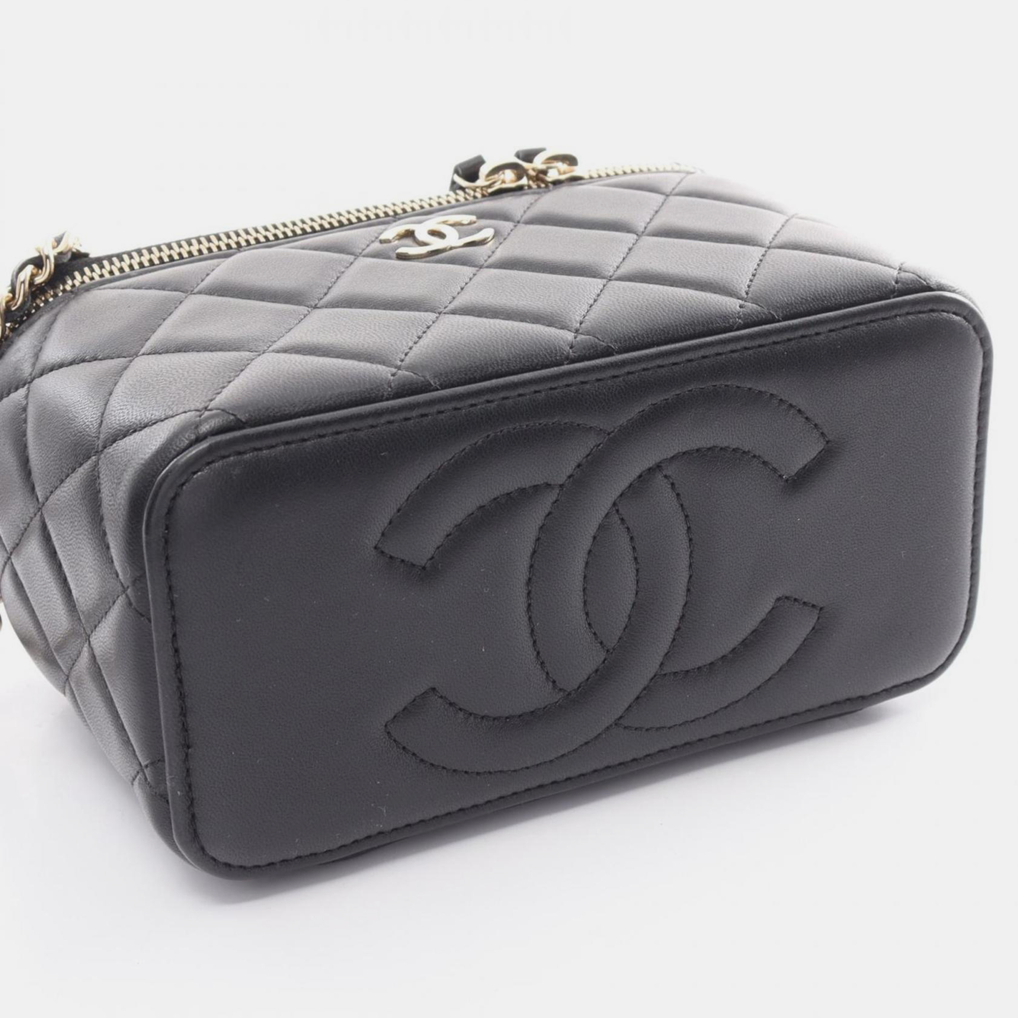 Chanel Black Lambskin Matelasse Shoulder Bag