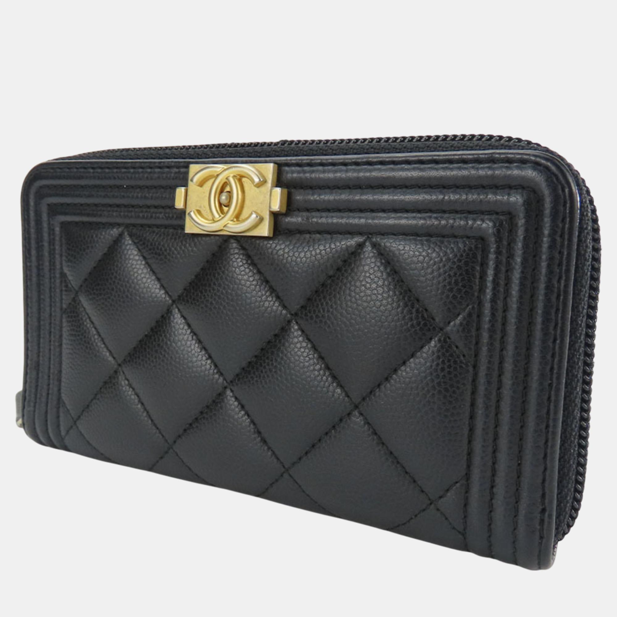 Chanel Black Caviar Skin Boy Round 23 Series Compact Wallet