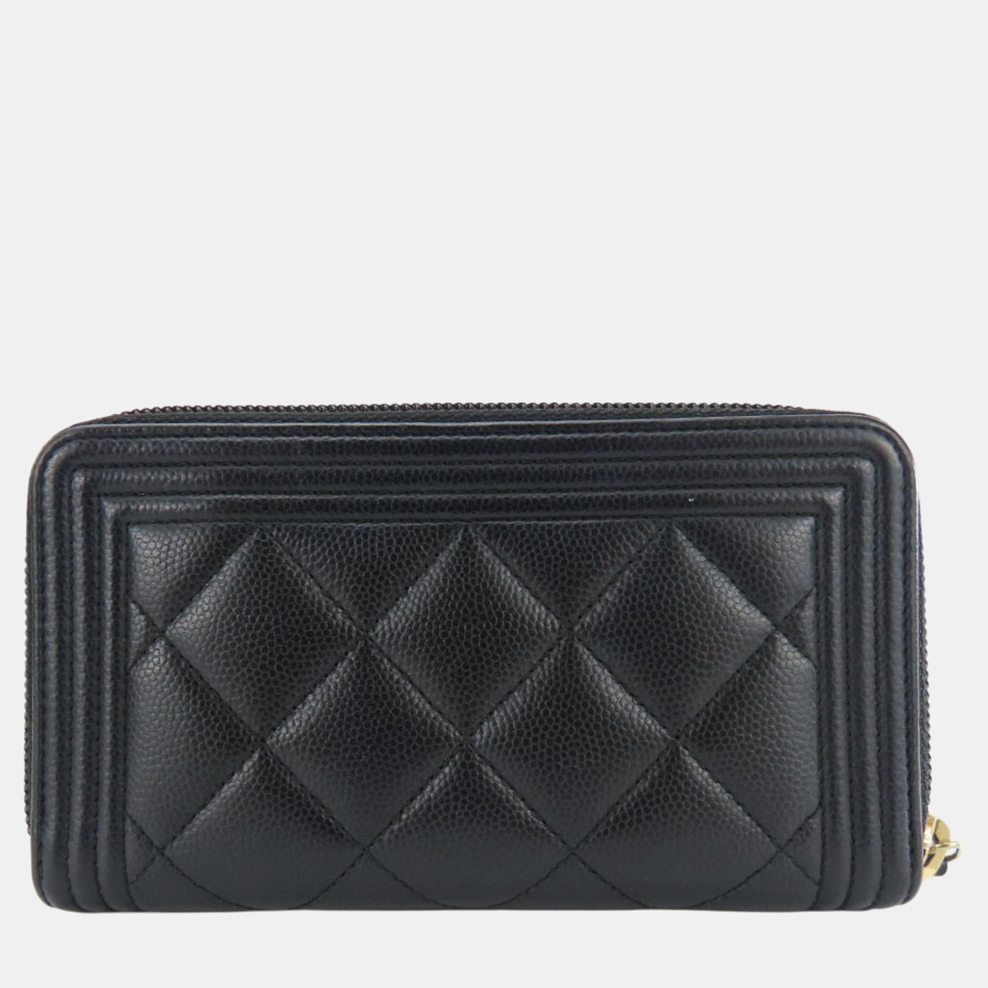 Chanel Black Caviar Skin Boy Round 23 Series Compact Wallet