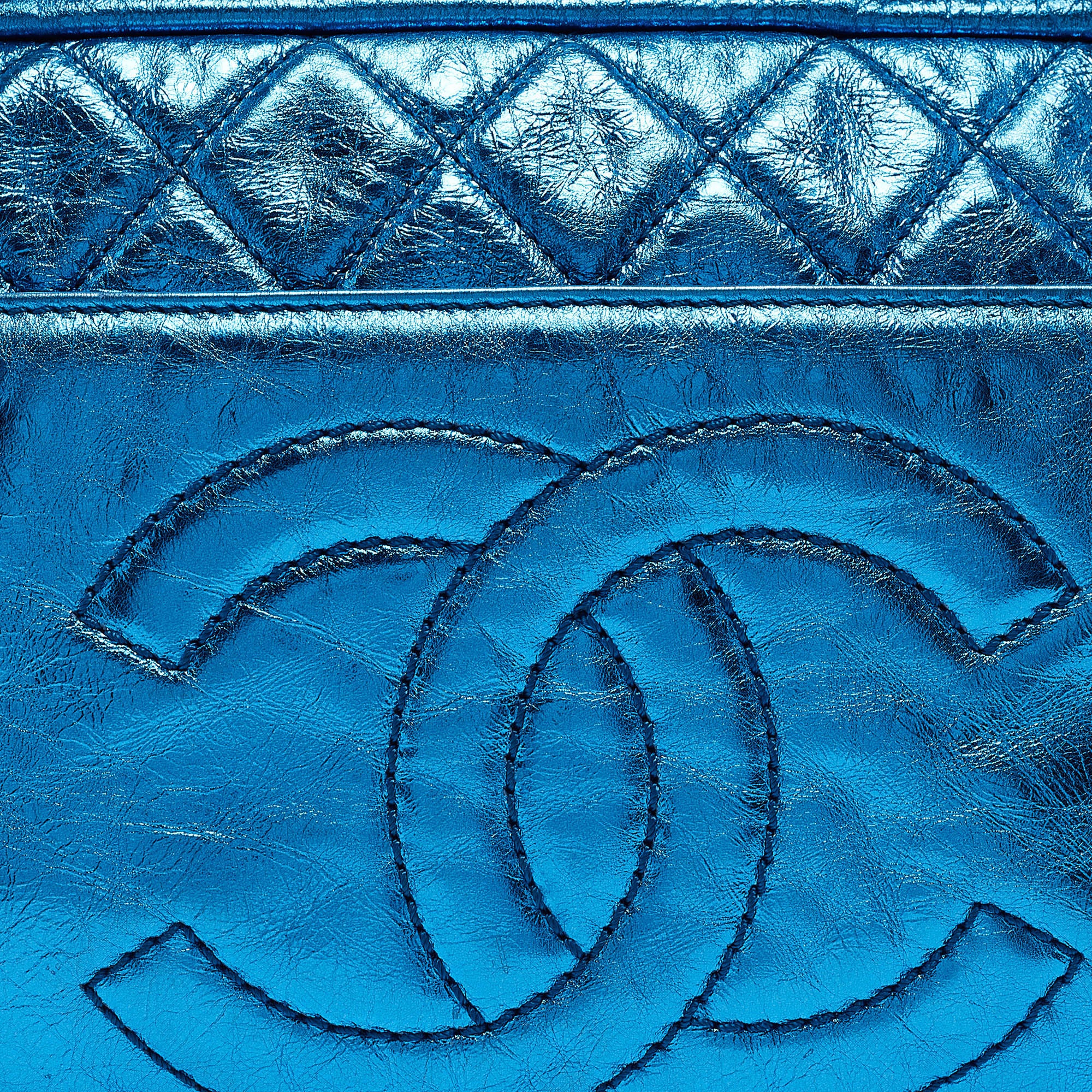 Chanel Blue Glazed Leather Modern Chain Camera Bag