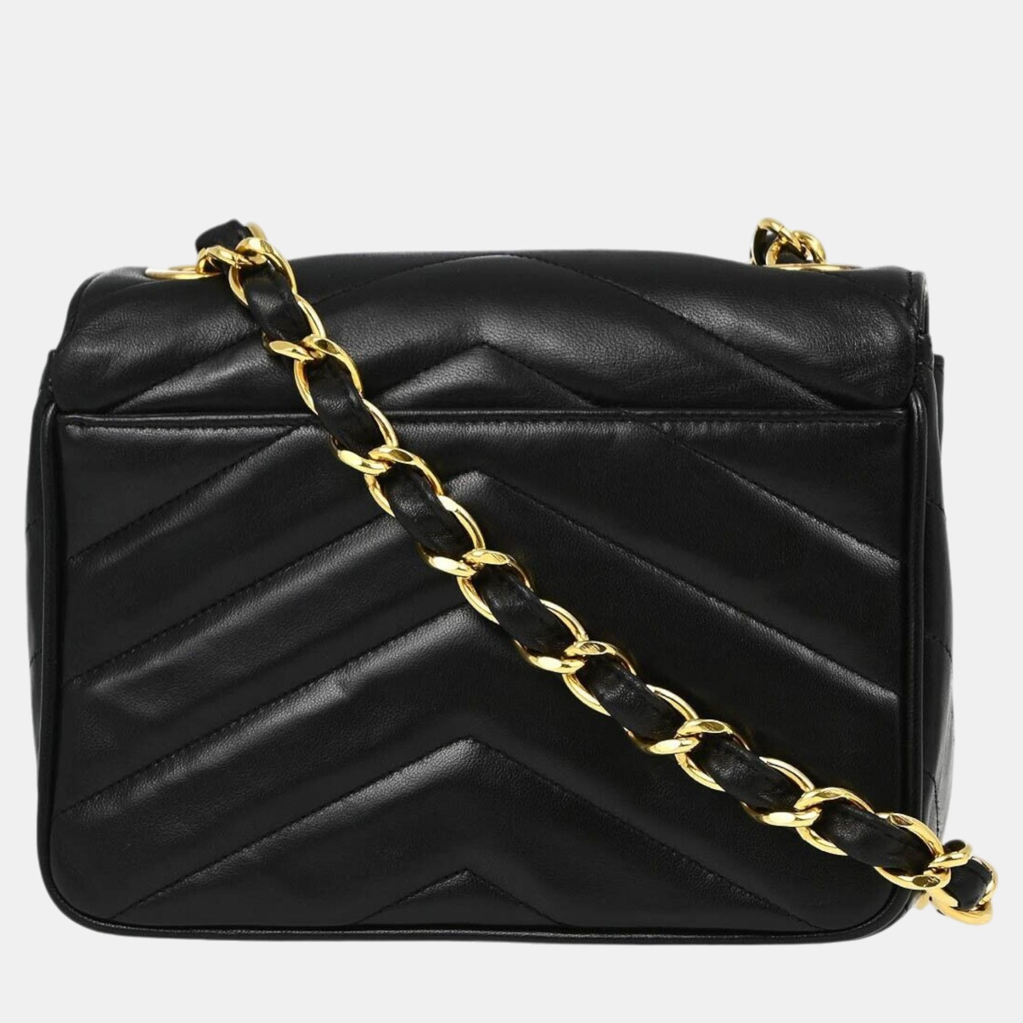 Chanel Black Lambskin V Stitch Single Flap Shoulder Bag