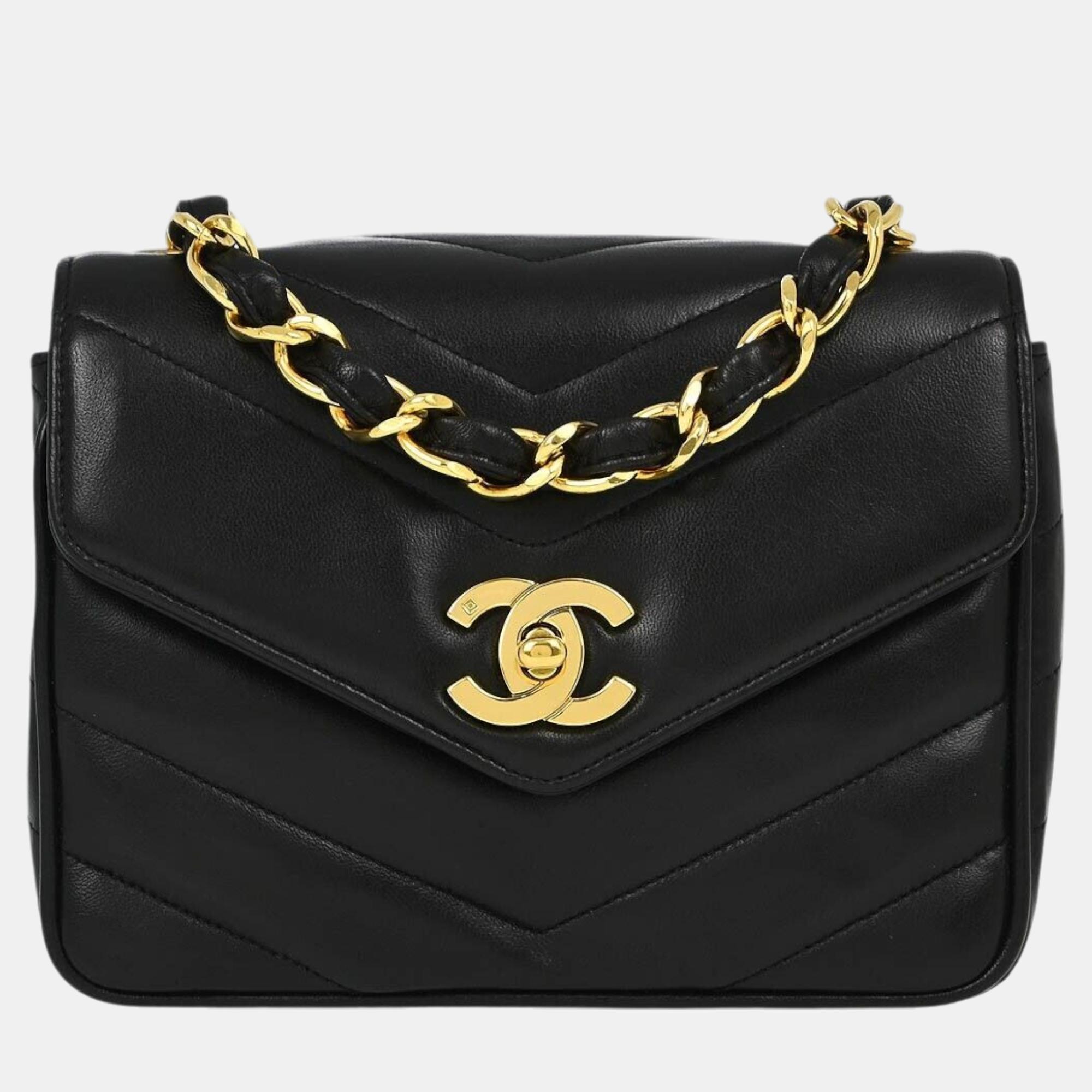 Chanel Black Lambskin V Stitch Single Flap Shoulder Bag