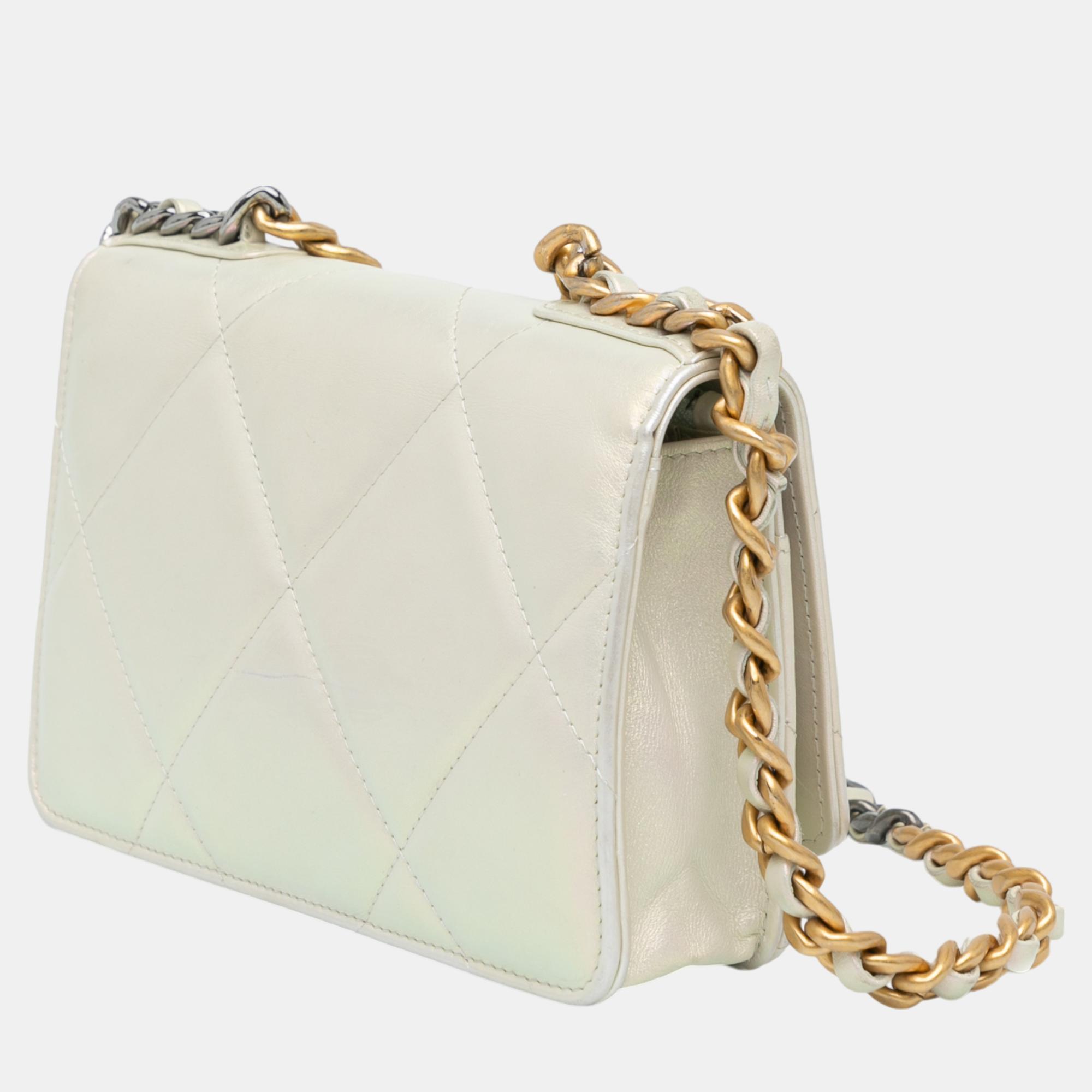 Chanel Silver Quilted Iridescent Lambskin 19 Wallet On Chain