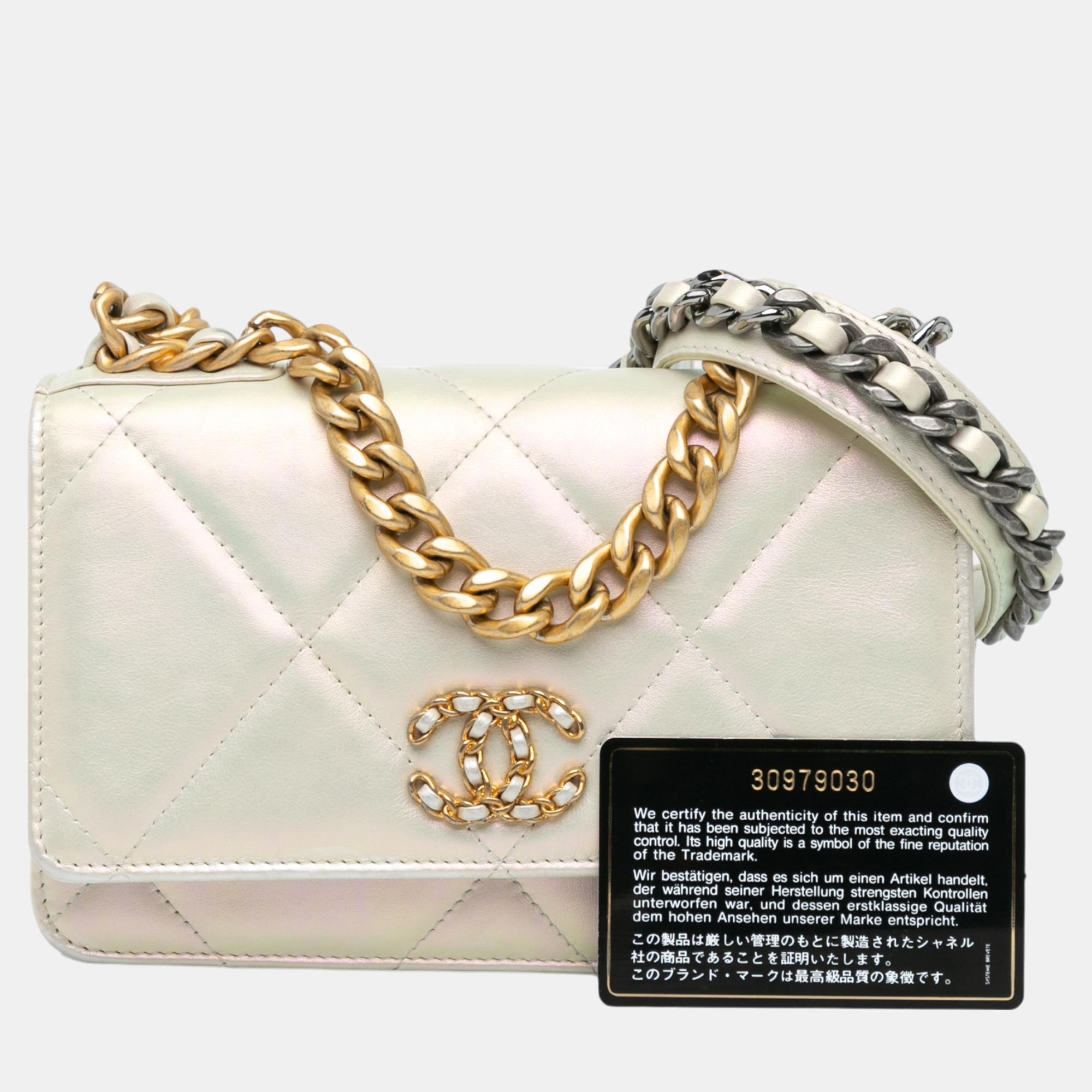 Chanel Silver Quilted Iridescent Lambskin 19 Wallet On Chain