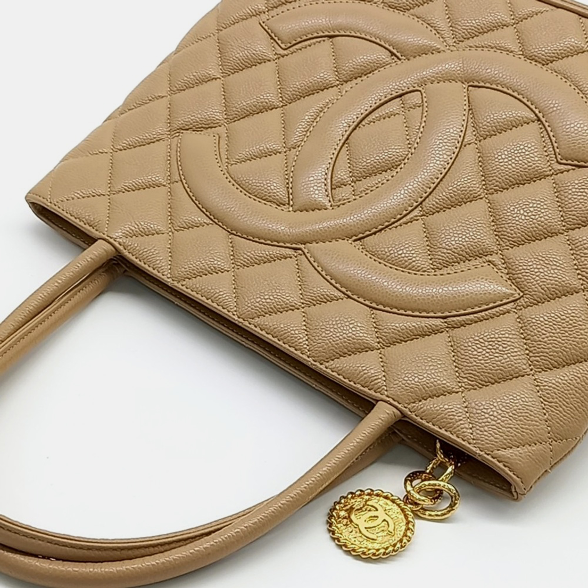 Chanel Caviar Coin Bag