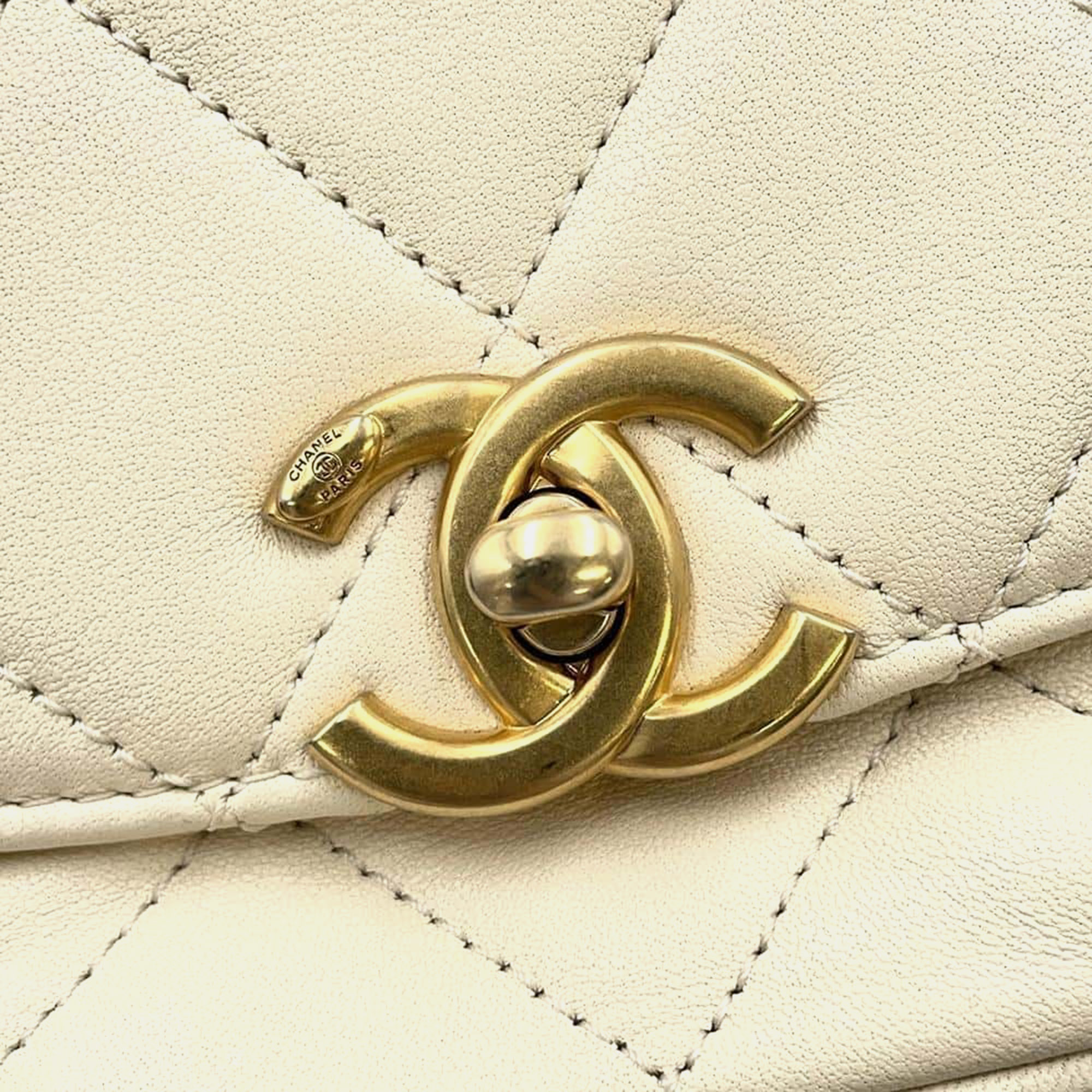 Chanel White Lambskin Matelasse Coin Motif Chain Shoulder Bag