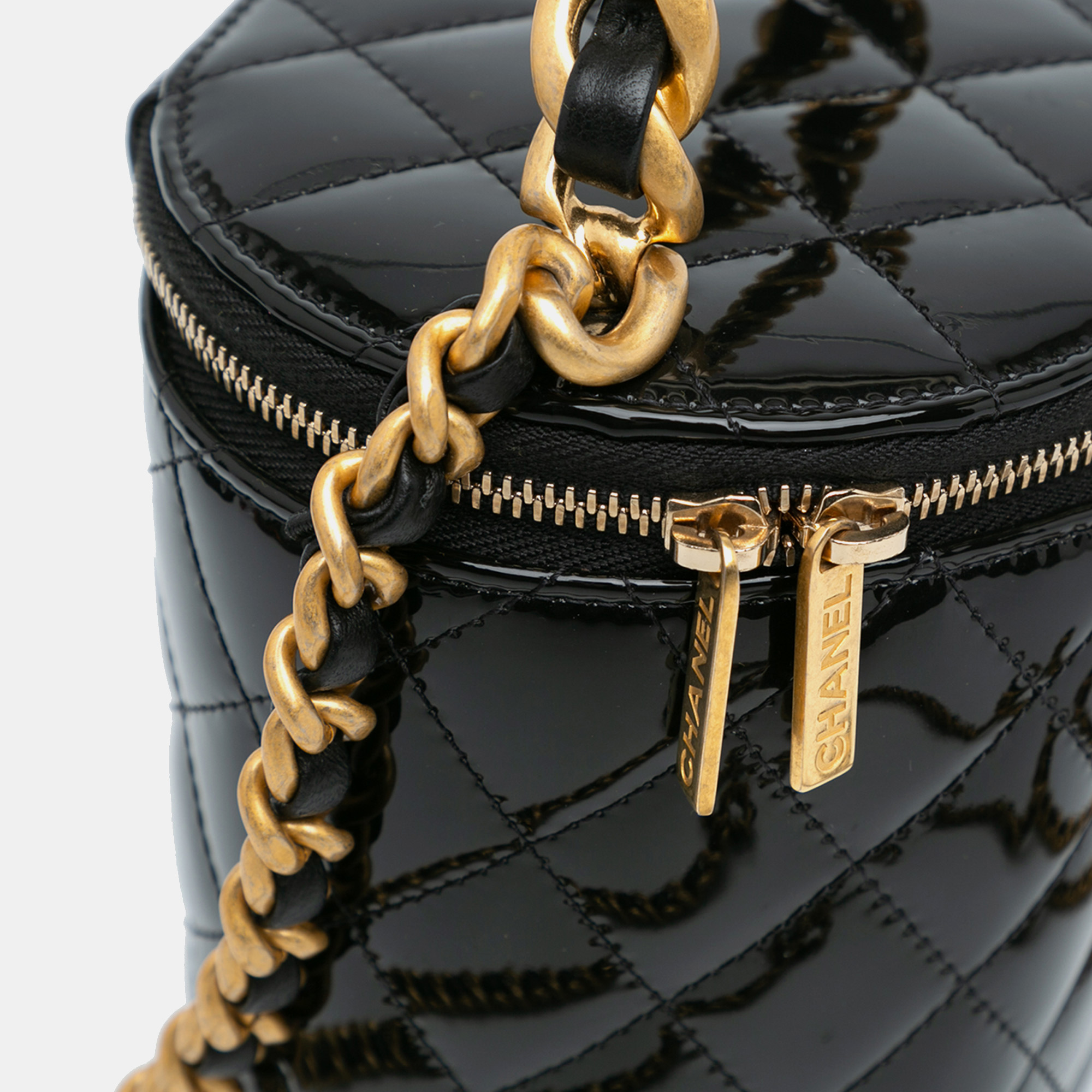 Chanel Quilted Patent Afternoon Tea Vanity Case With Chain