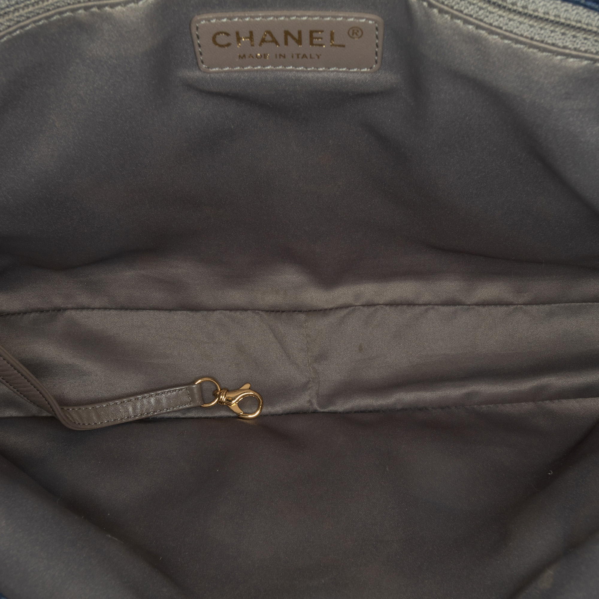 Chanel Caviar Grand Shopping Tote