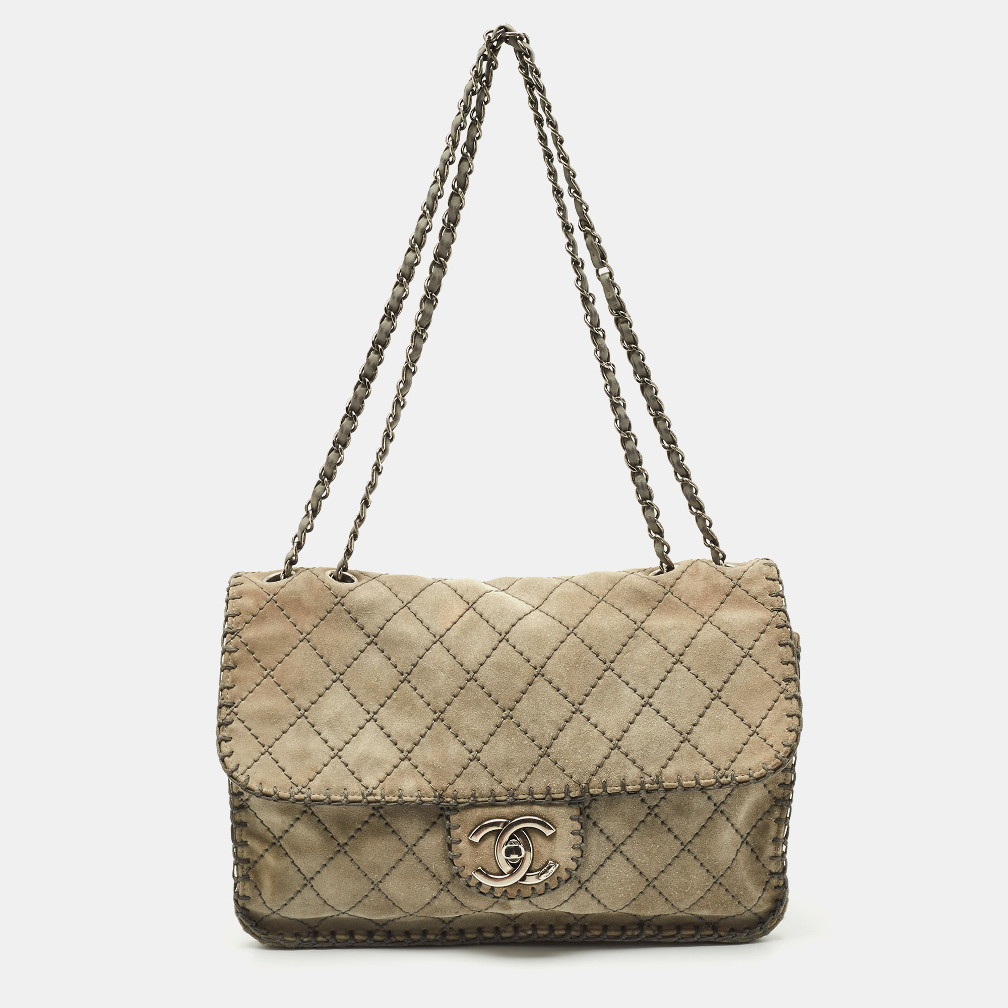 Chanel Grey Quilted Suede Jumbo Whipstitch Classic Single Flap Bag
Chanel Grey Quilted Suede Jumbo Whipstitch Classic Single Flap Bag