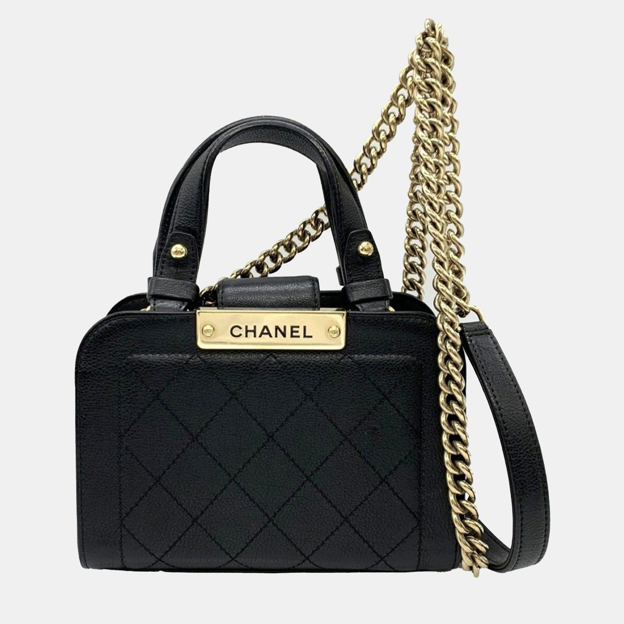 Chanel Black Grained Calfskin Stitched Mini Label Click Shopper Tote Bag
Chanel Black Grained Calfskin Stitched Mini Label Click Shopper Tote Bag