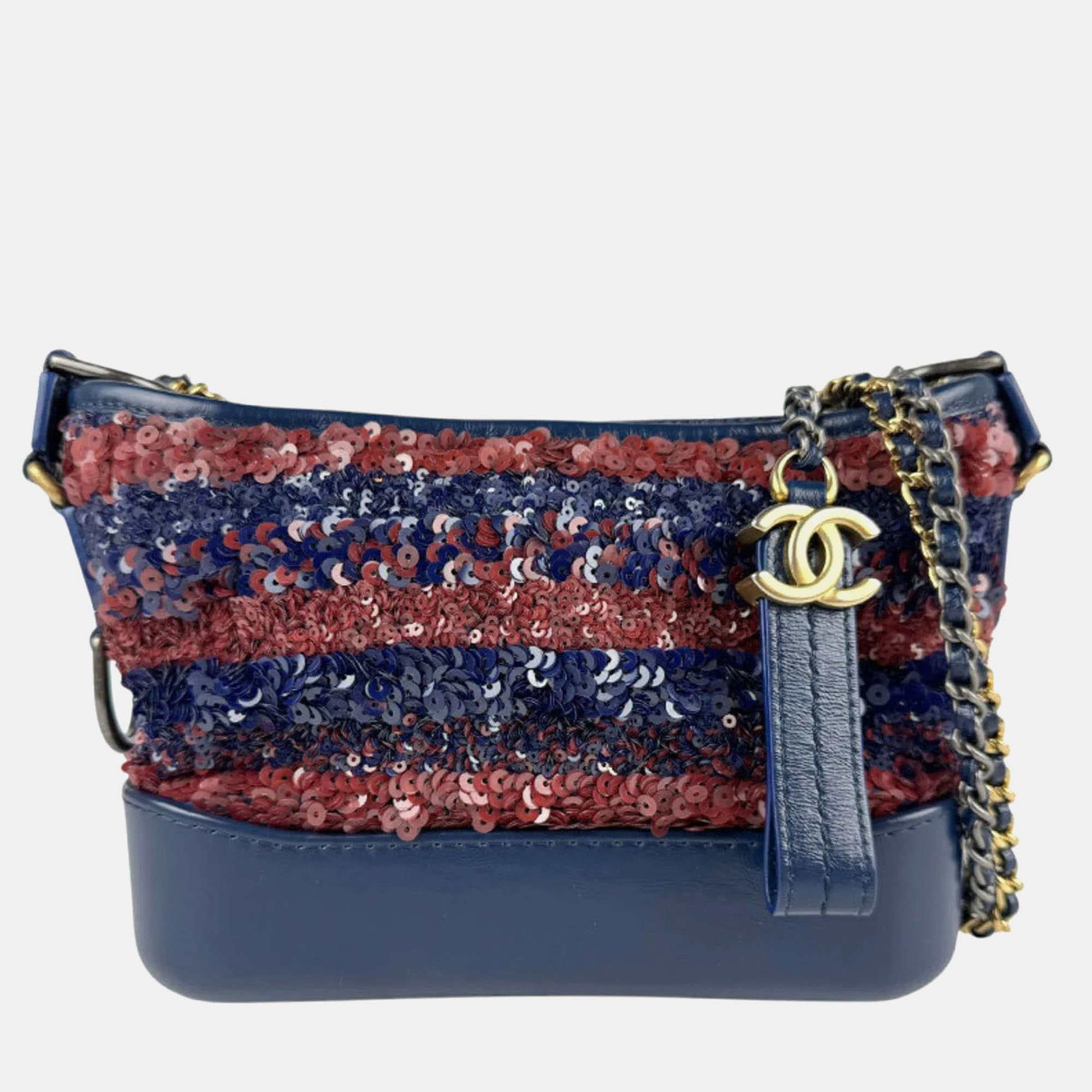 Chanel Navy Blue/Red Spangled Leather Gabrielle De Chanel Small Hobo Bag
Chanel Navy Blue/Red Spangled Leather Gabrielle De Chanel Small Hobo Bag