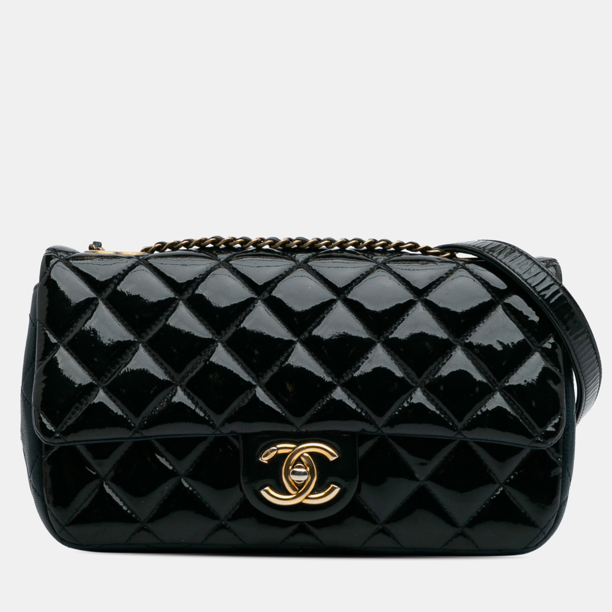 Chanel Navy Blue Paris-Salzburg Medium Patent Goatskin CC Eyelet Flap
Chanel Navy Blue Paris-Salzburg Medium Patent Goatskin CC Eyelet Flap