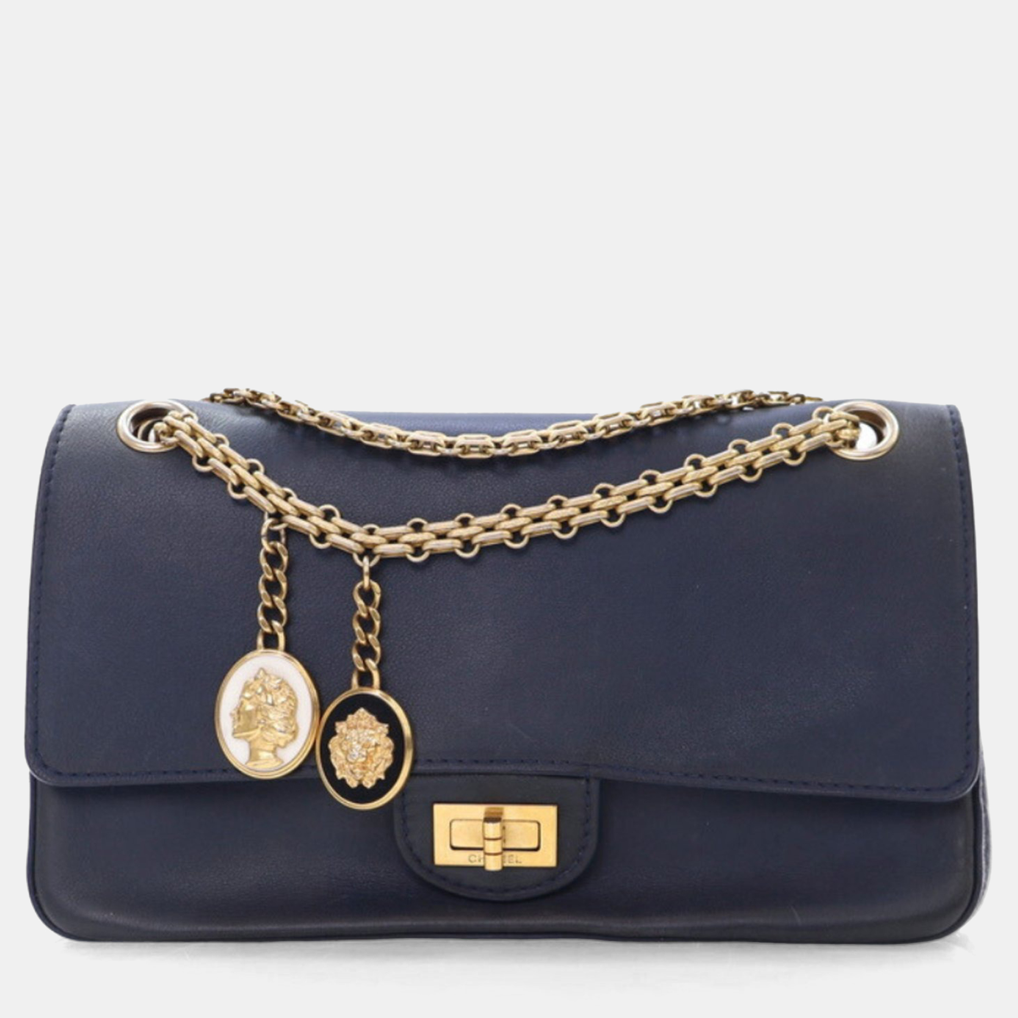 Chanel Navy Calfskin Nude Medallion Reissue 2.55 Flap Bag 226, Navy blue
Chanel Navy Calfskin Nude Medallion Reissue 2.55 Flap Bag 226, Navy blue