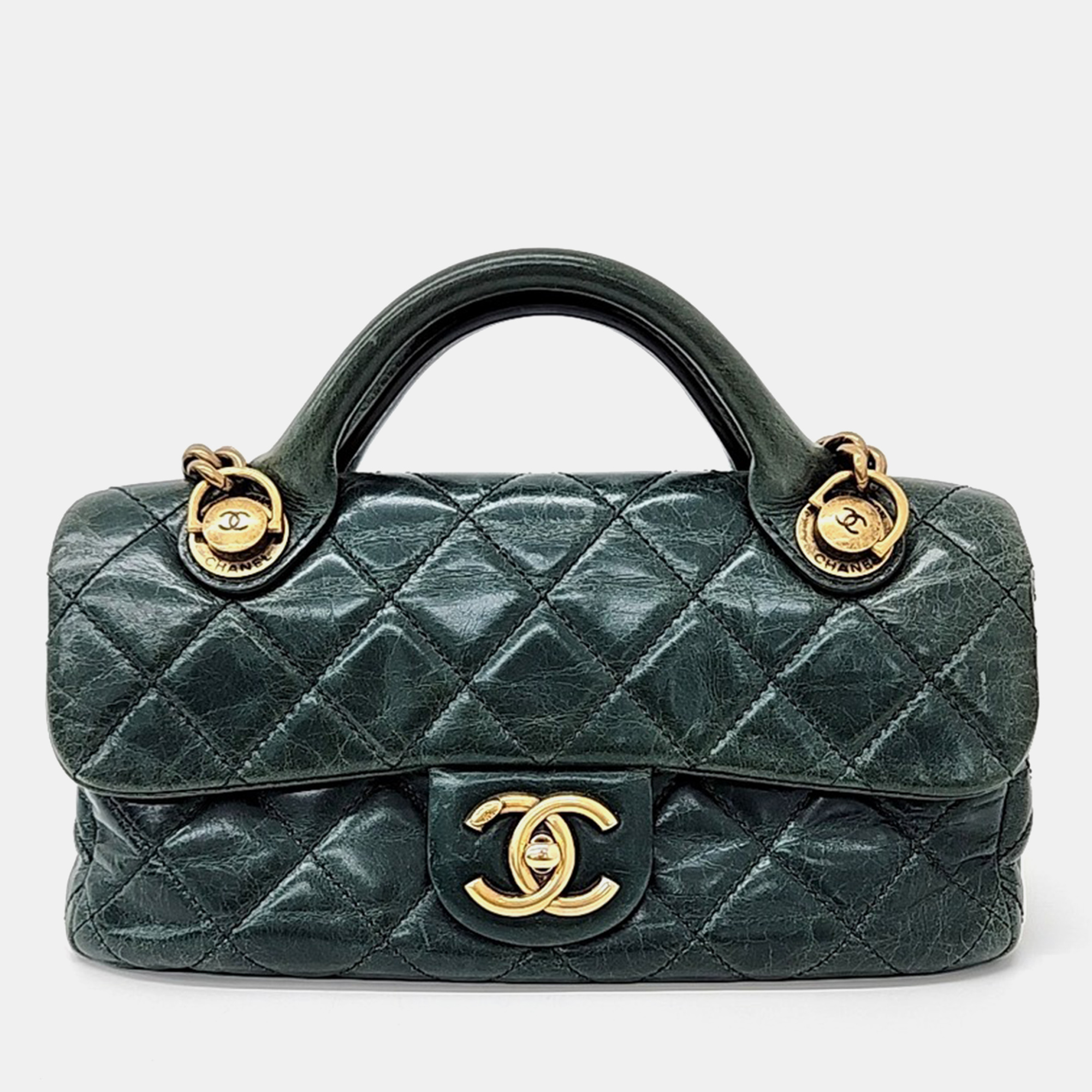 Chanel Green Leather Vintage Castle Rock Tote and Shoulder Bag
Chanel Green Leather Vintage Castle Rock Tote and Shoulder Bag