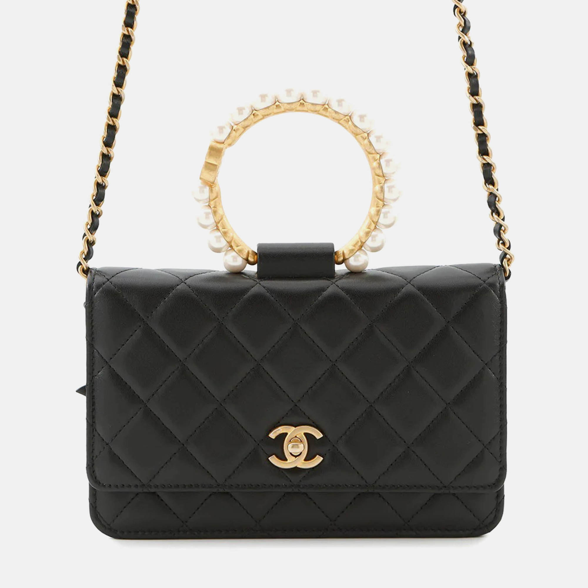 Chanel Pearl Handle Chain Wallet Black Lambskin/Faux Pearl 
Chanel Pearl Handle Chain Wallet Black Lambskin/Faux Pearl