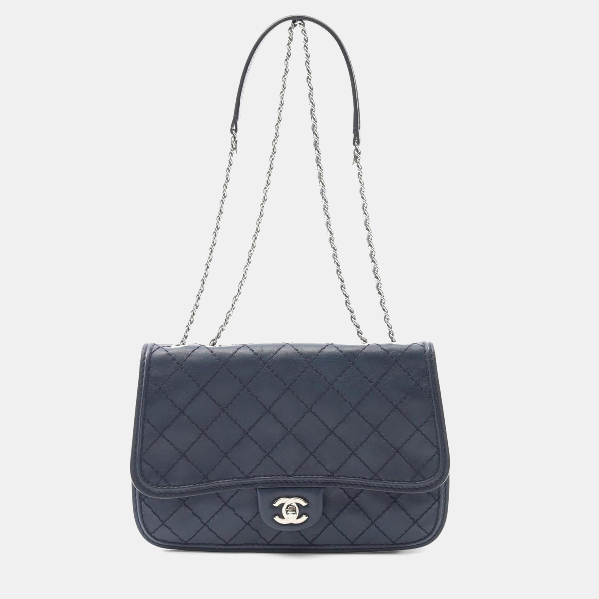 Chanel Wild Stitch Navy Leather Shoulder Bag, Navy blue
Chanel Wild Stitch Navy Leather Shoulder Bag, Navy blue