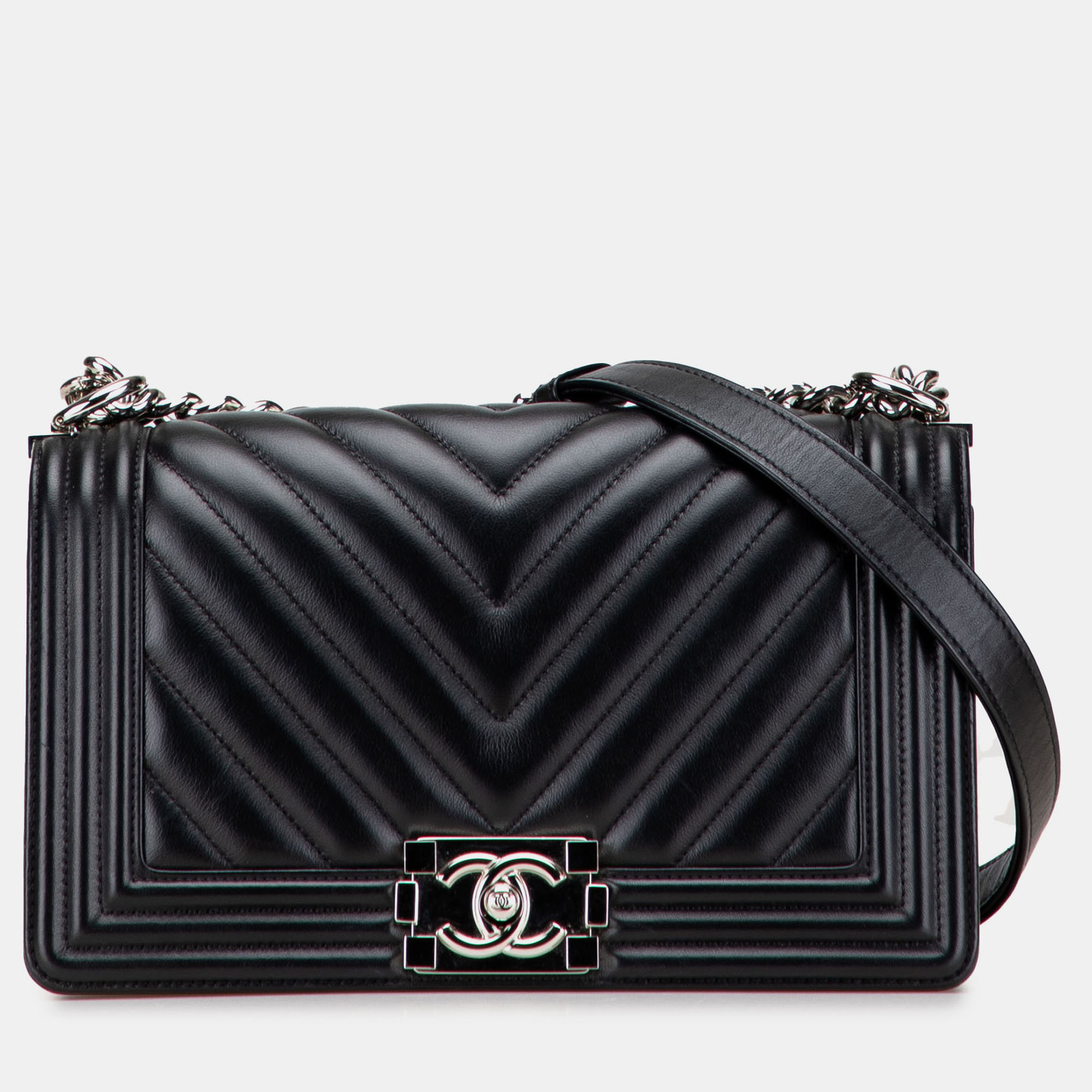 Chanel Black Old Medium Chevron Lambskin Boy Flap 
Chanel Black Old Medium Chevron Lambskin Boy Flap