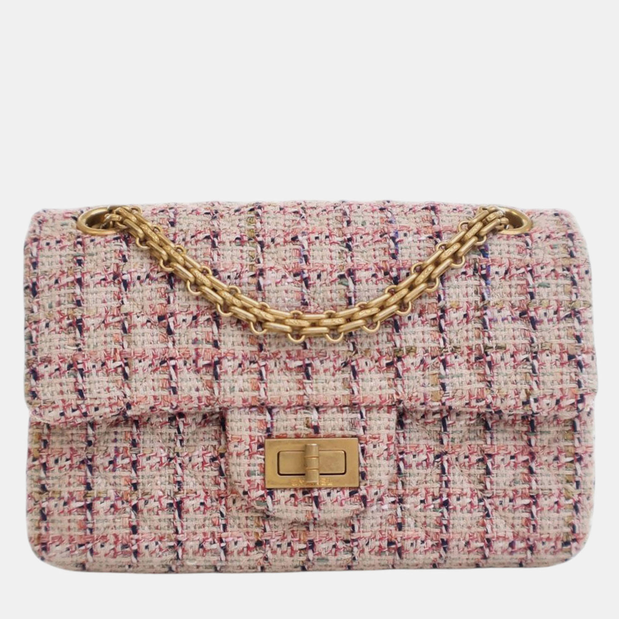 Chanel Pink Mini Reissue 2.55 Tweed Single Flap 224
Chanel Pink Mini Reissue 2.55 Tweed Single Flap 224
