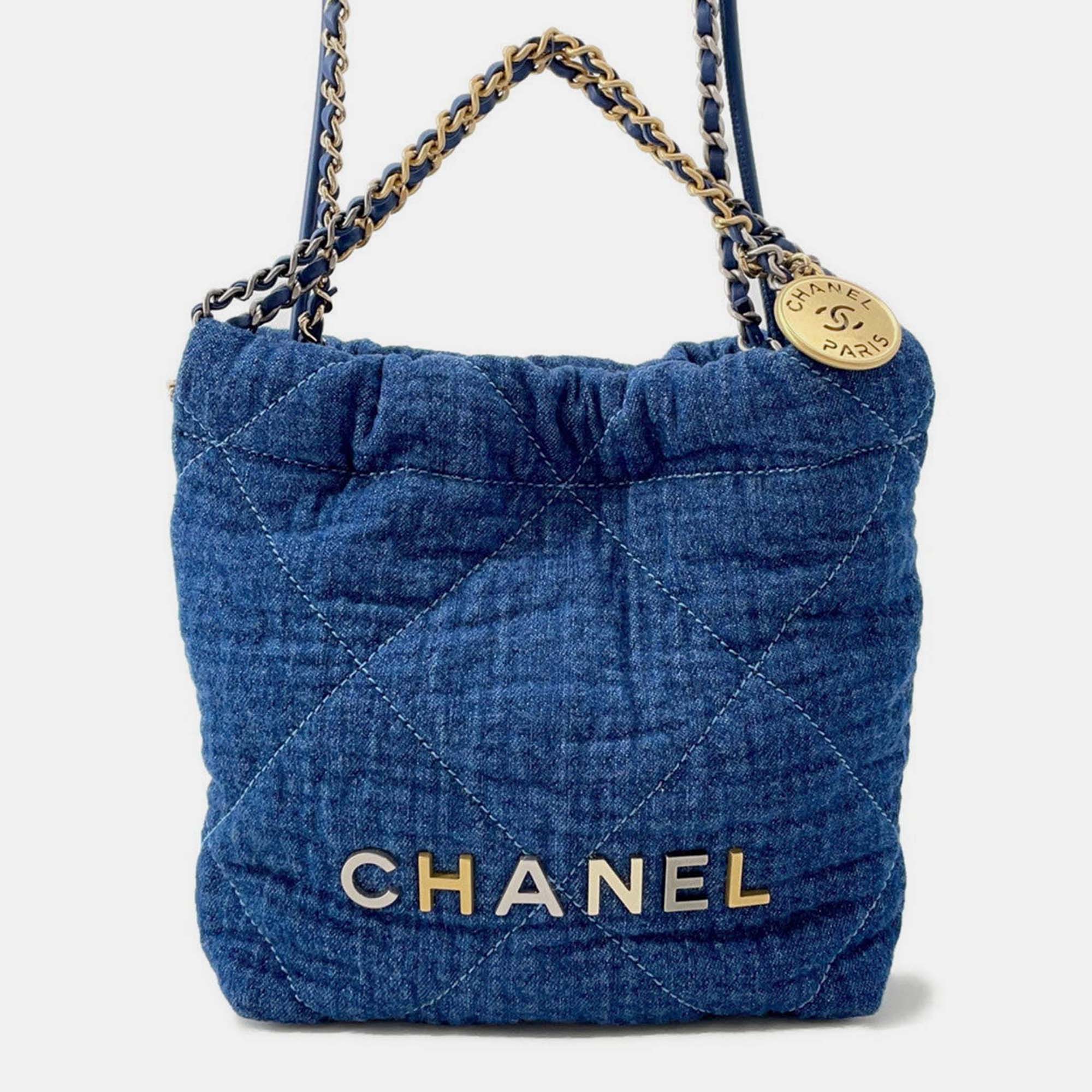 Chanel Chanel 22 Blue Denim Mini Handbag
Chanel Chanel 22 Blue Denim Mini Handbag