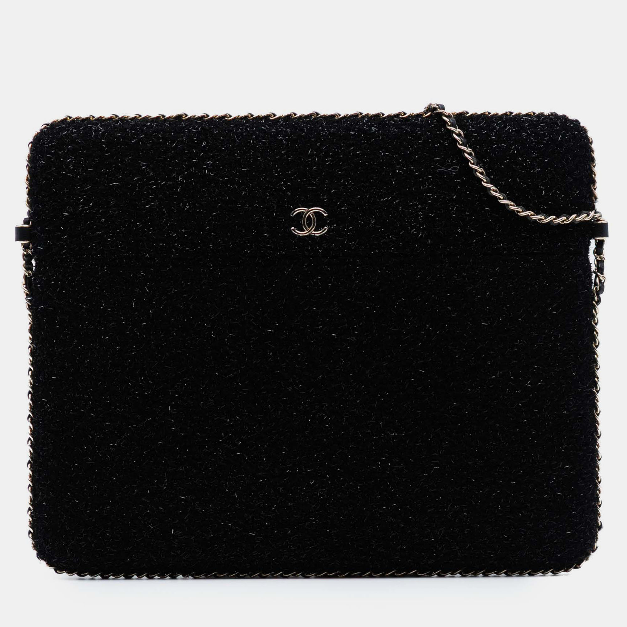 Chanel Black CC Tweed Chain Around Tablet Holder Crossbody
Chanel Black CC Tweed Chain Around Tablet Holder Crossbody